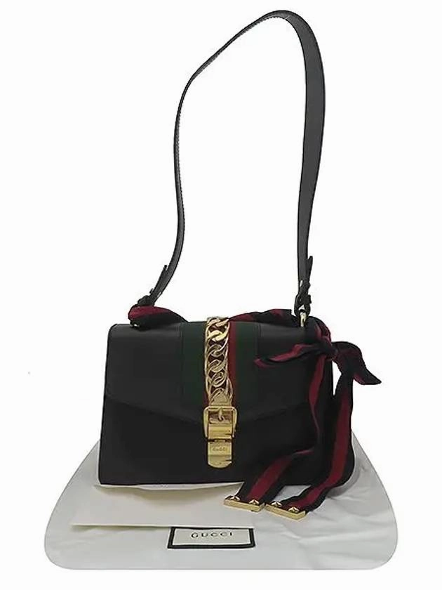 421882 shoulder bag