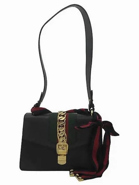 421882 shoulder bag