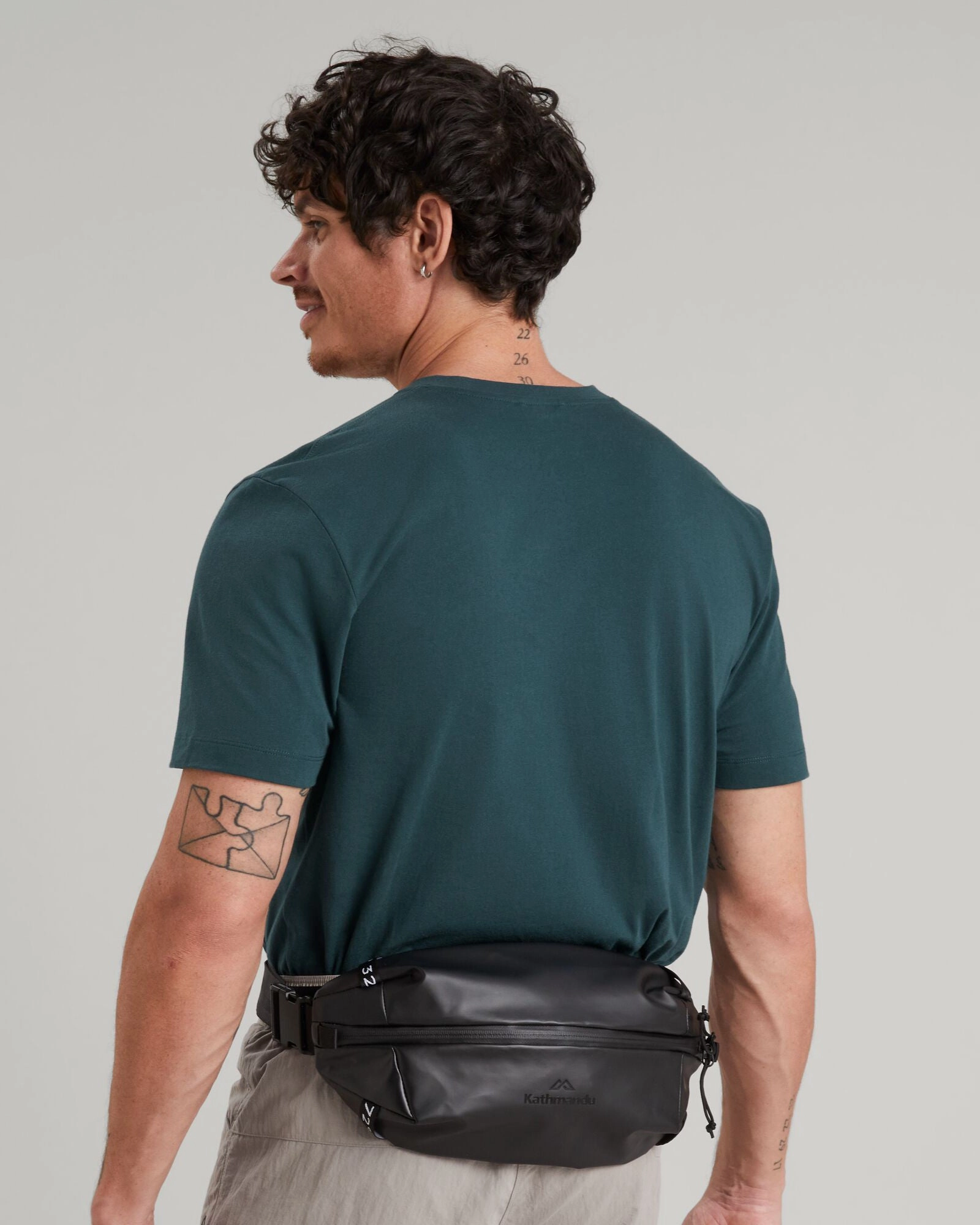 Amphi Cross Body Bag - Black Stingray