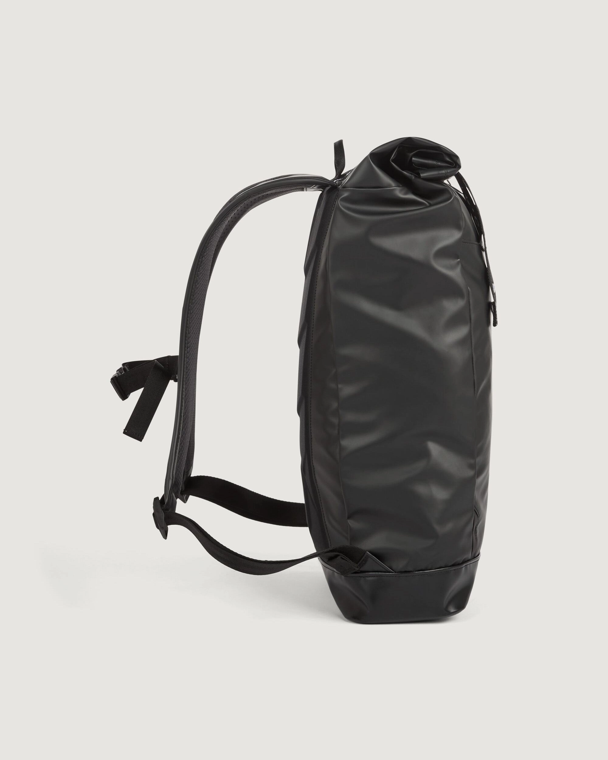 Amphi Roll Top - 18L - Black Stingray