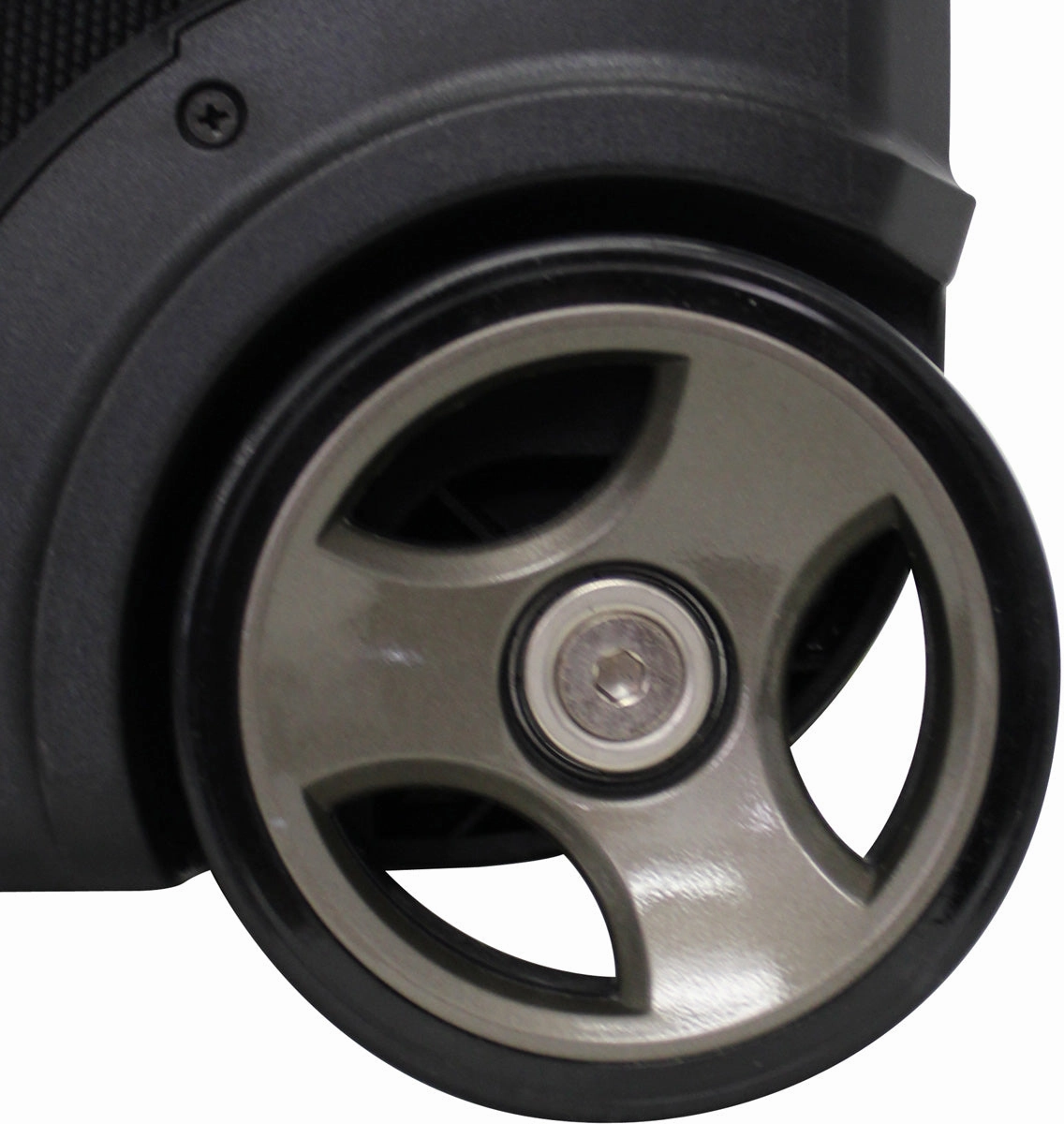 Andiamo Avanti 22In Auto-Expand Carry On
