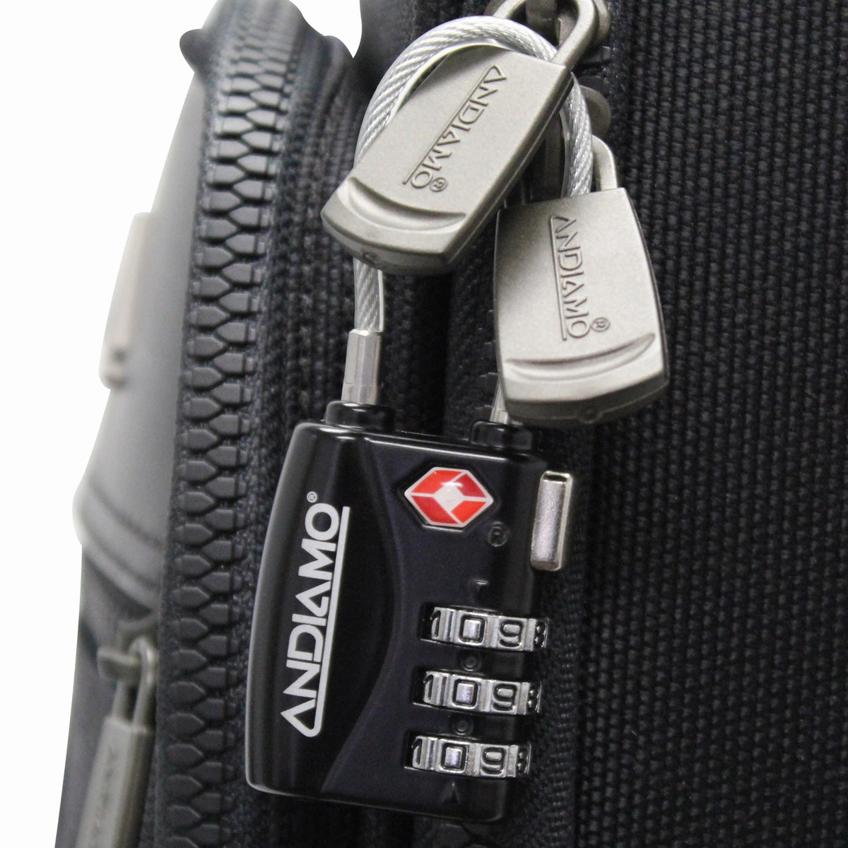 Andiamo Avanti 22In Auto-Expand Carry On