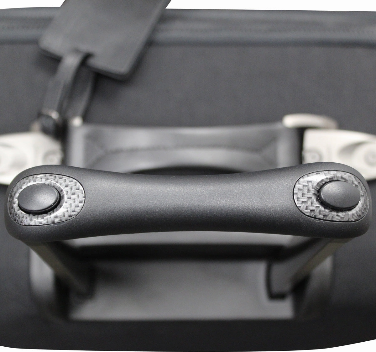 Andiamo Avanti 22In Auto-Expand Carry On