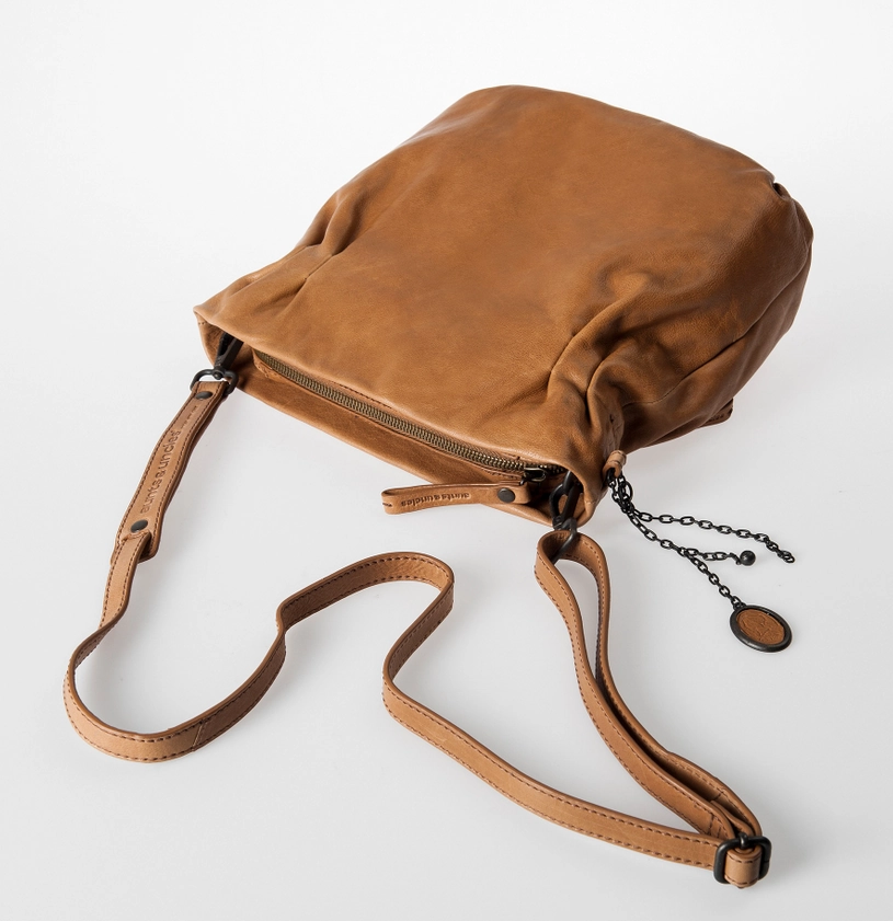 Aunts & Uncles Coffee Klatsch Robin Handbag
