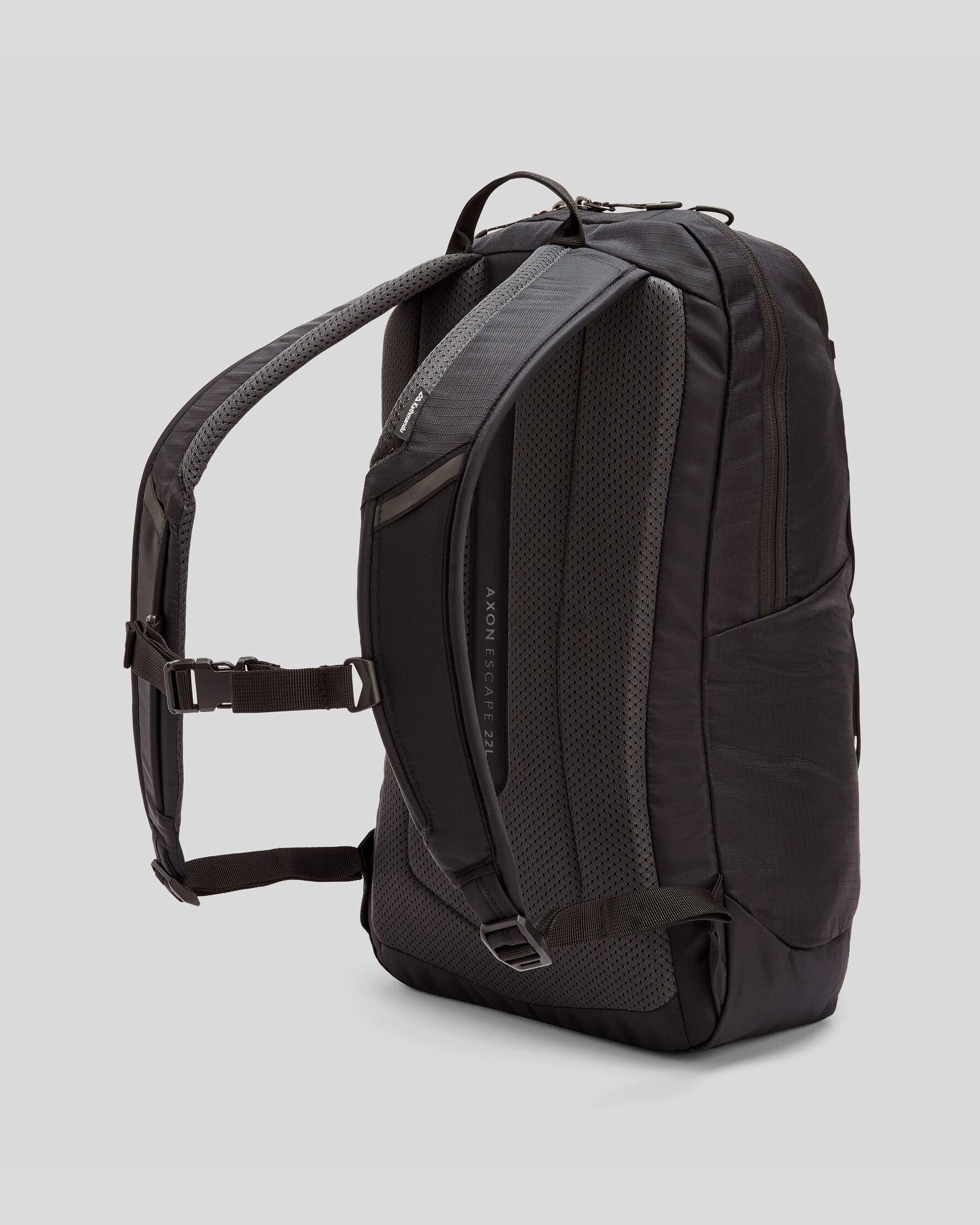 Axon Escape Backpack - 22L - Black Stingray