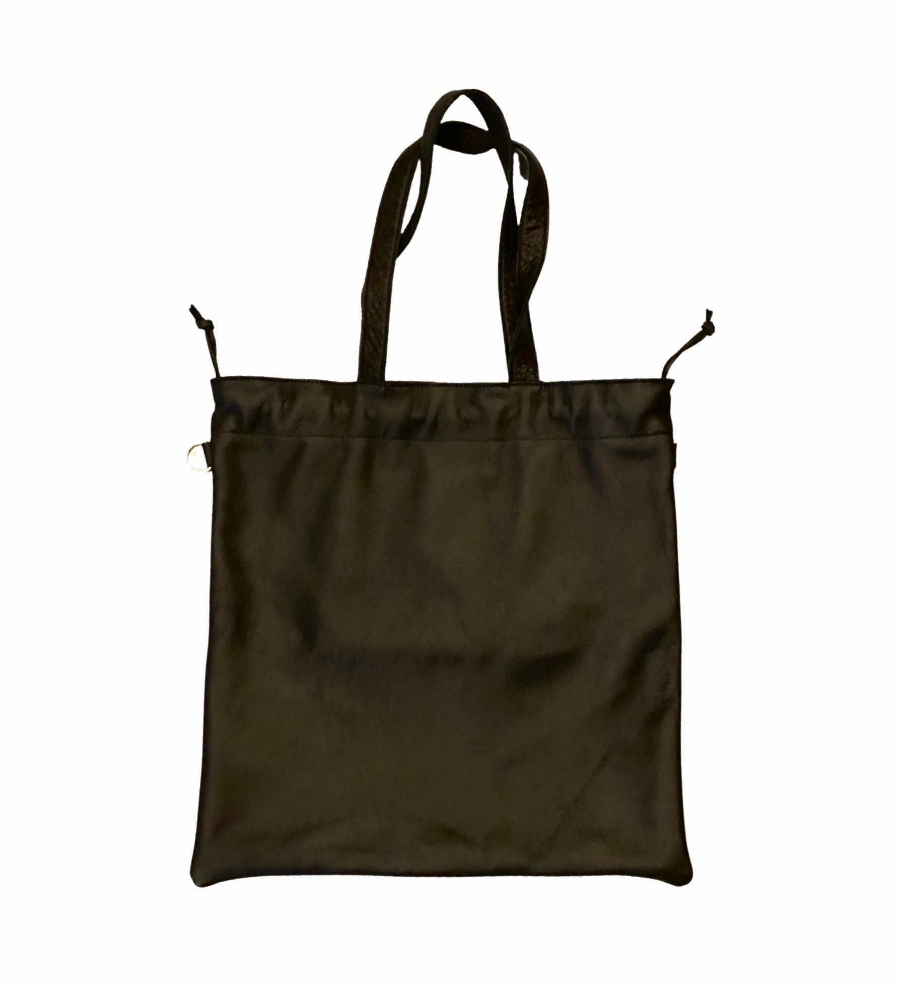 B28  drawstring tote