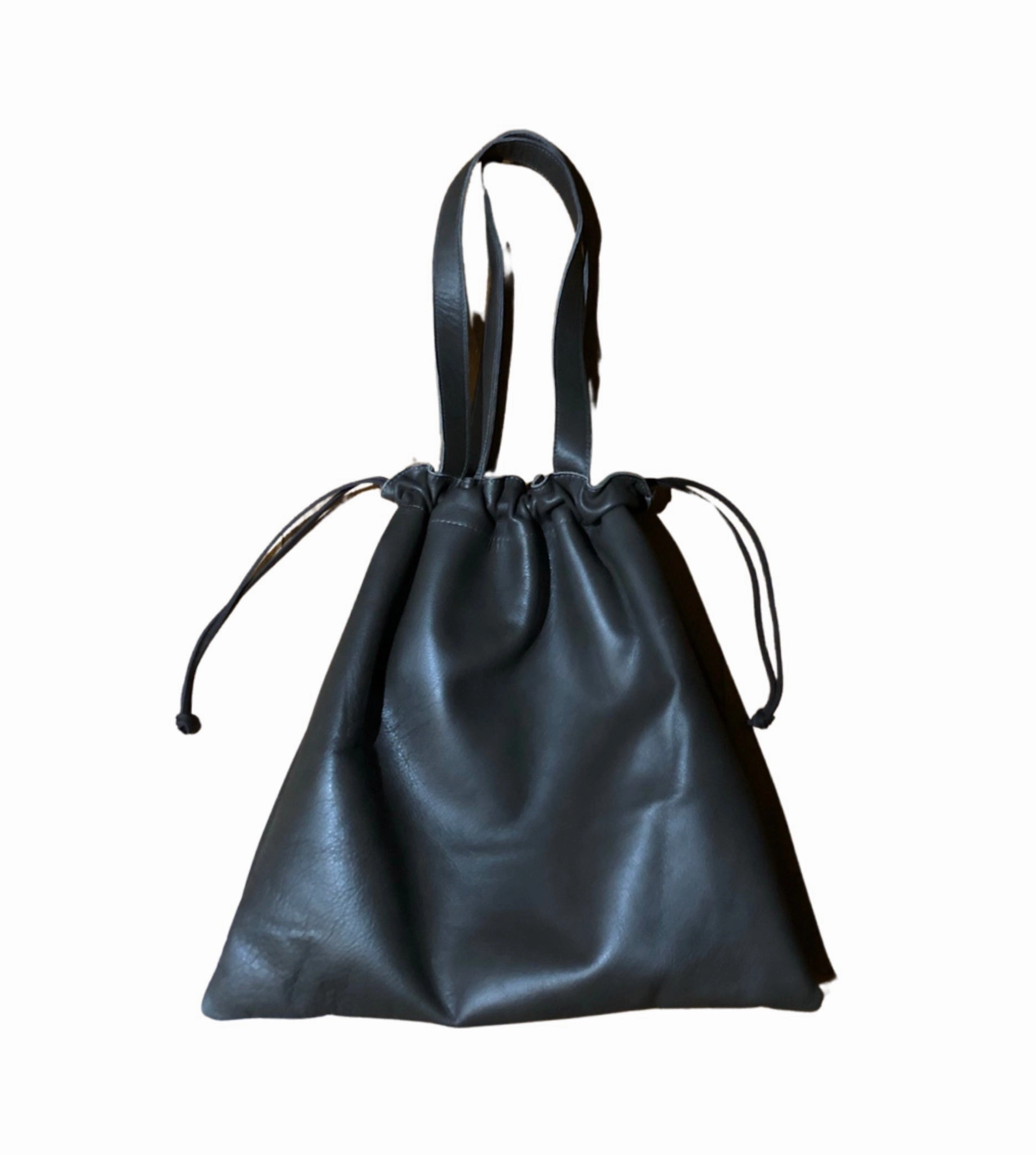 B28  drawstring tote
