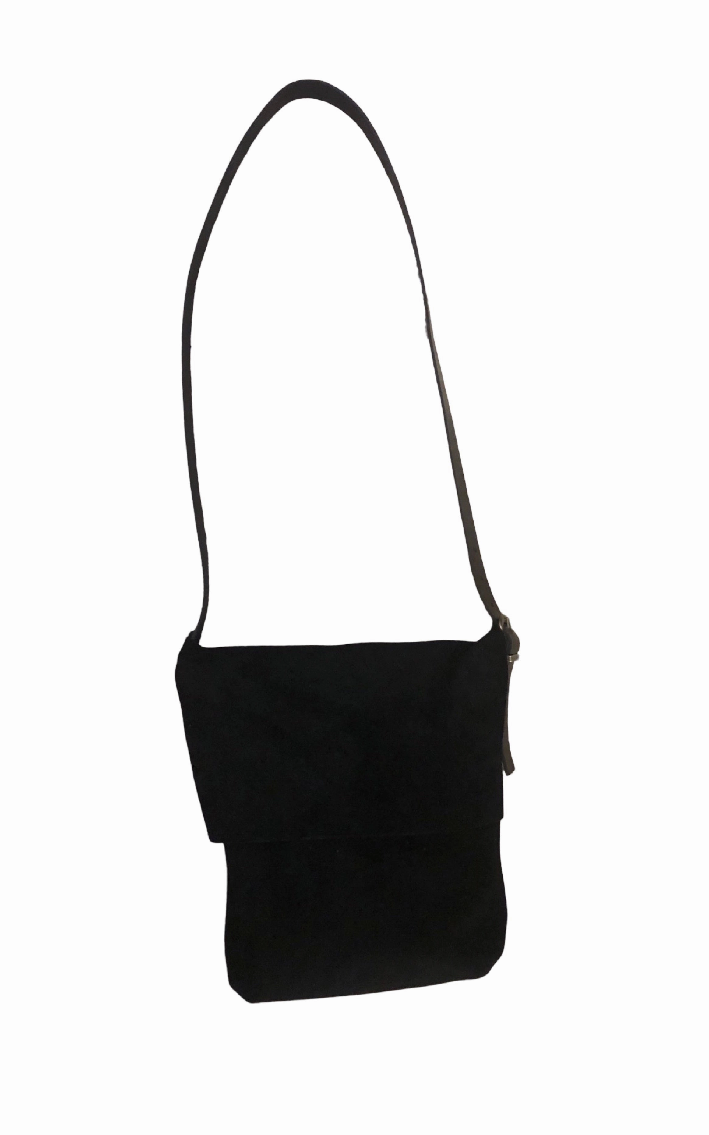 B51 crossbody