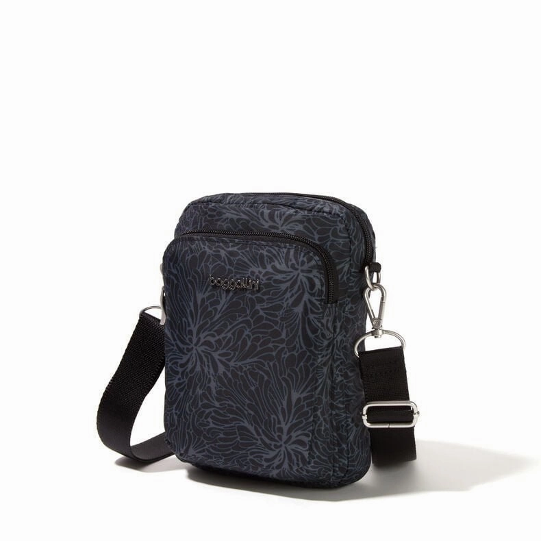 Baggallini Modern Everywhere Explorer Crossbody