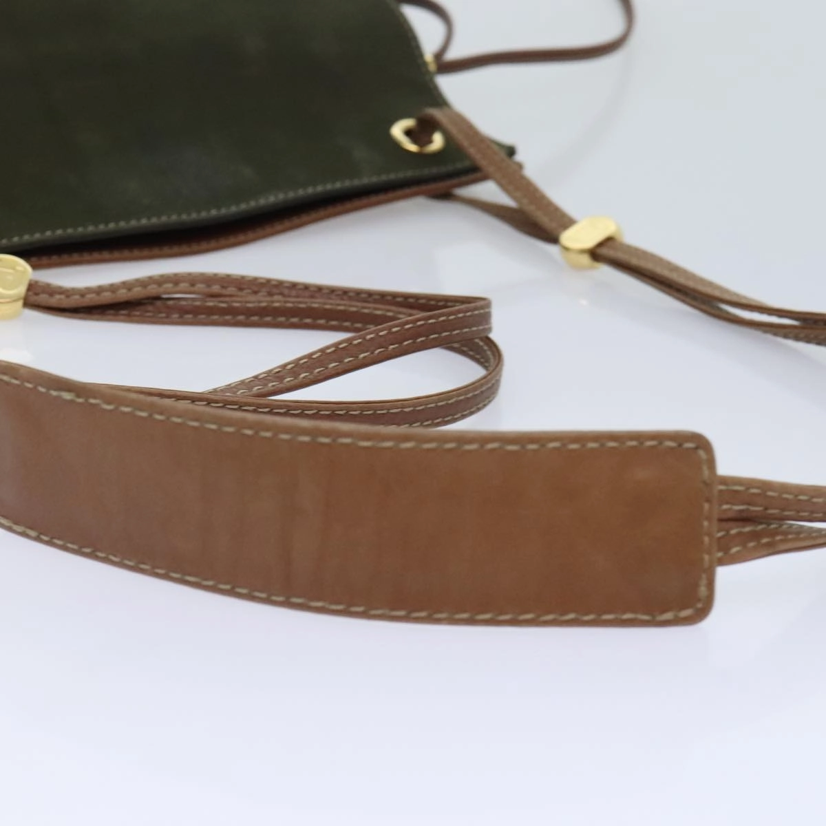 Bally  Suede Shoulder Bag (Pre-Owned)