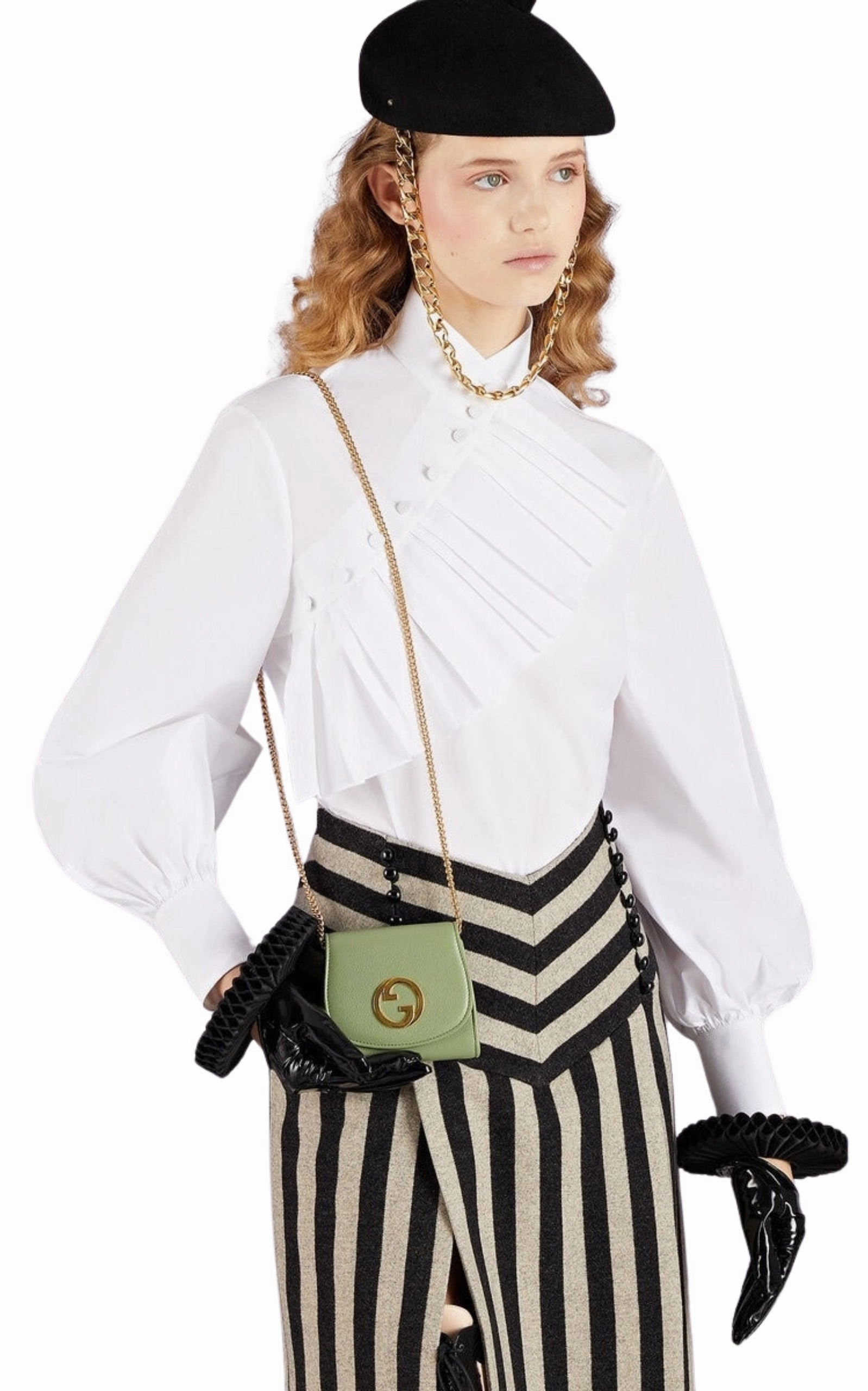 Blondie Medium Chain Wallet in Green