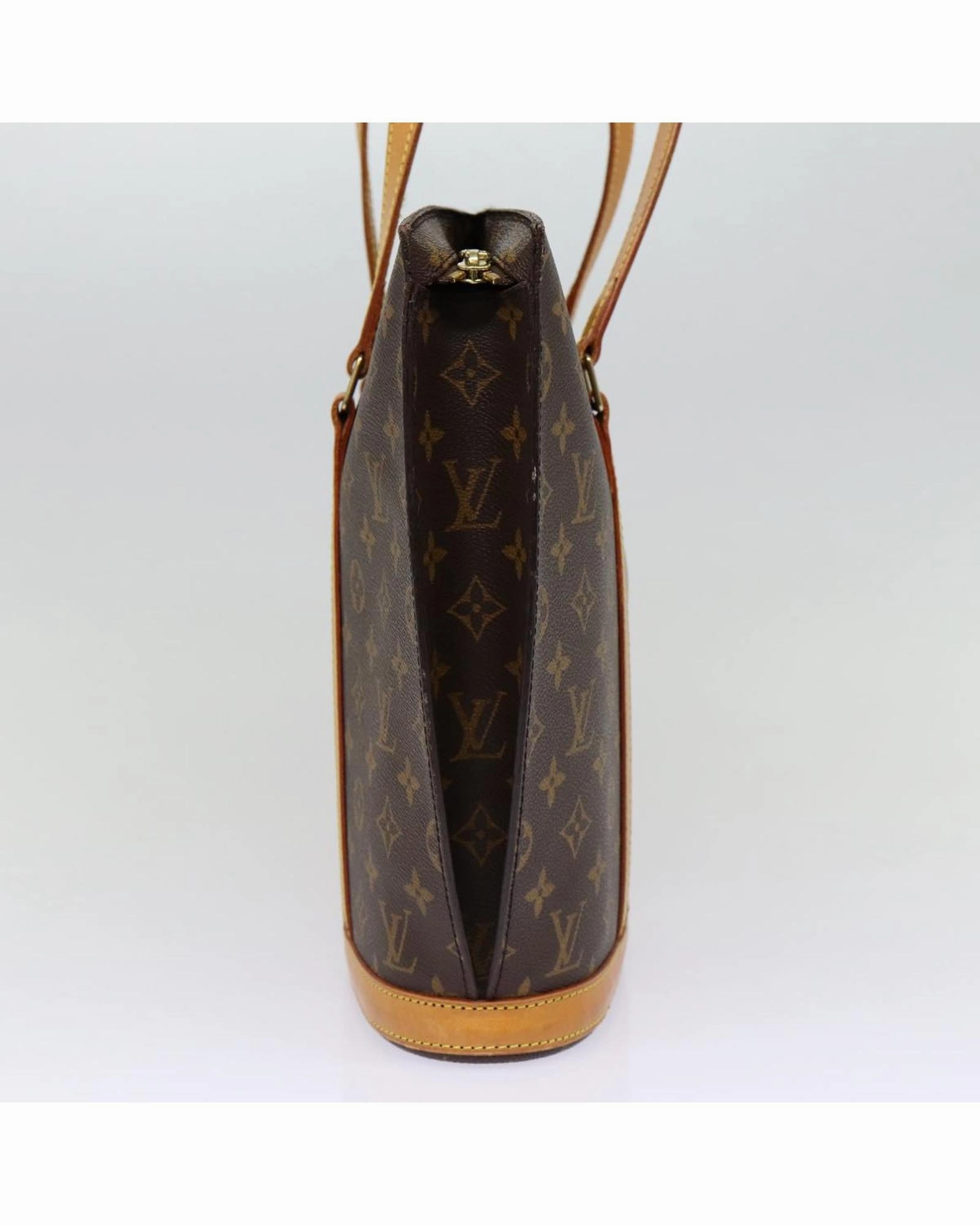Borale Shoulder Bag M40305