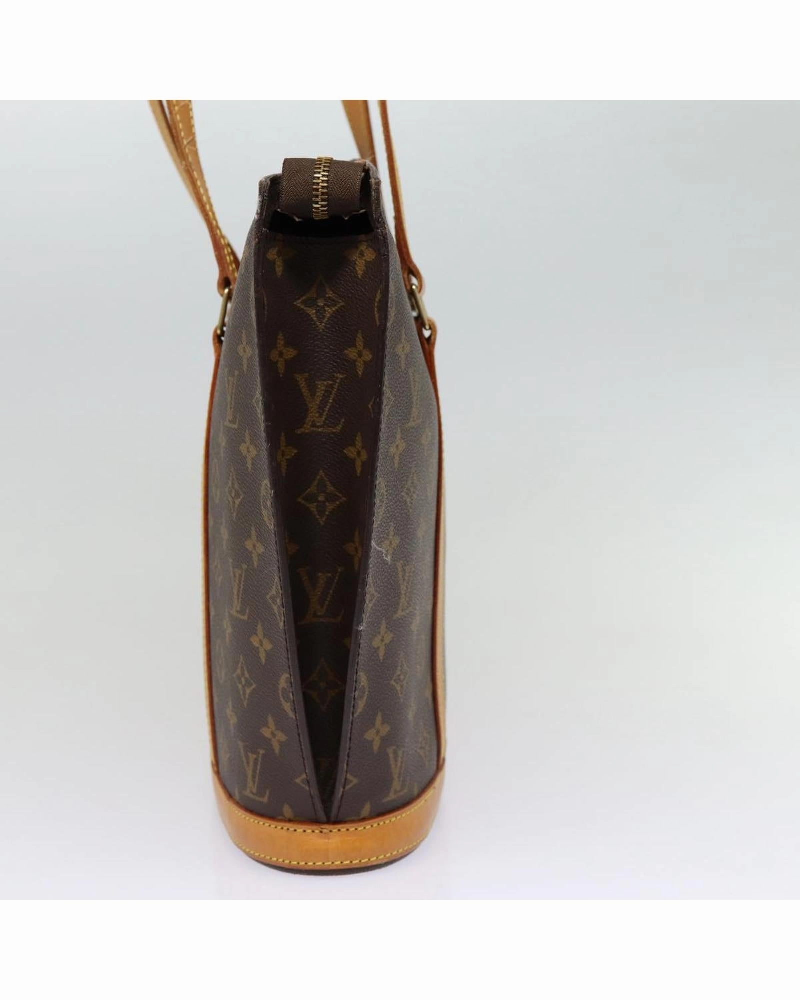 Borale Shoulder Bag M40305
