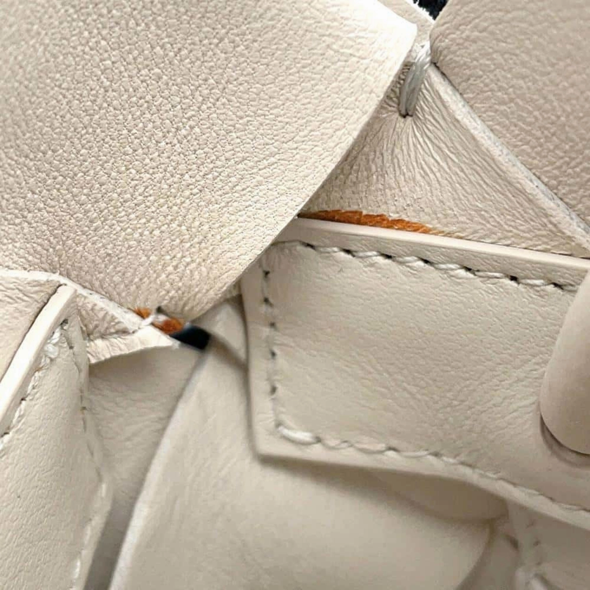 Bottega Veneta Intrecciato Intrecciato Pochette Shoulder Bag (Pre-Owned)