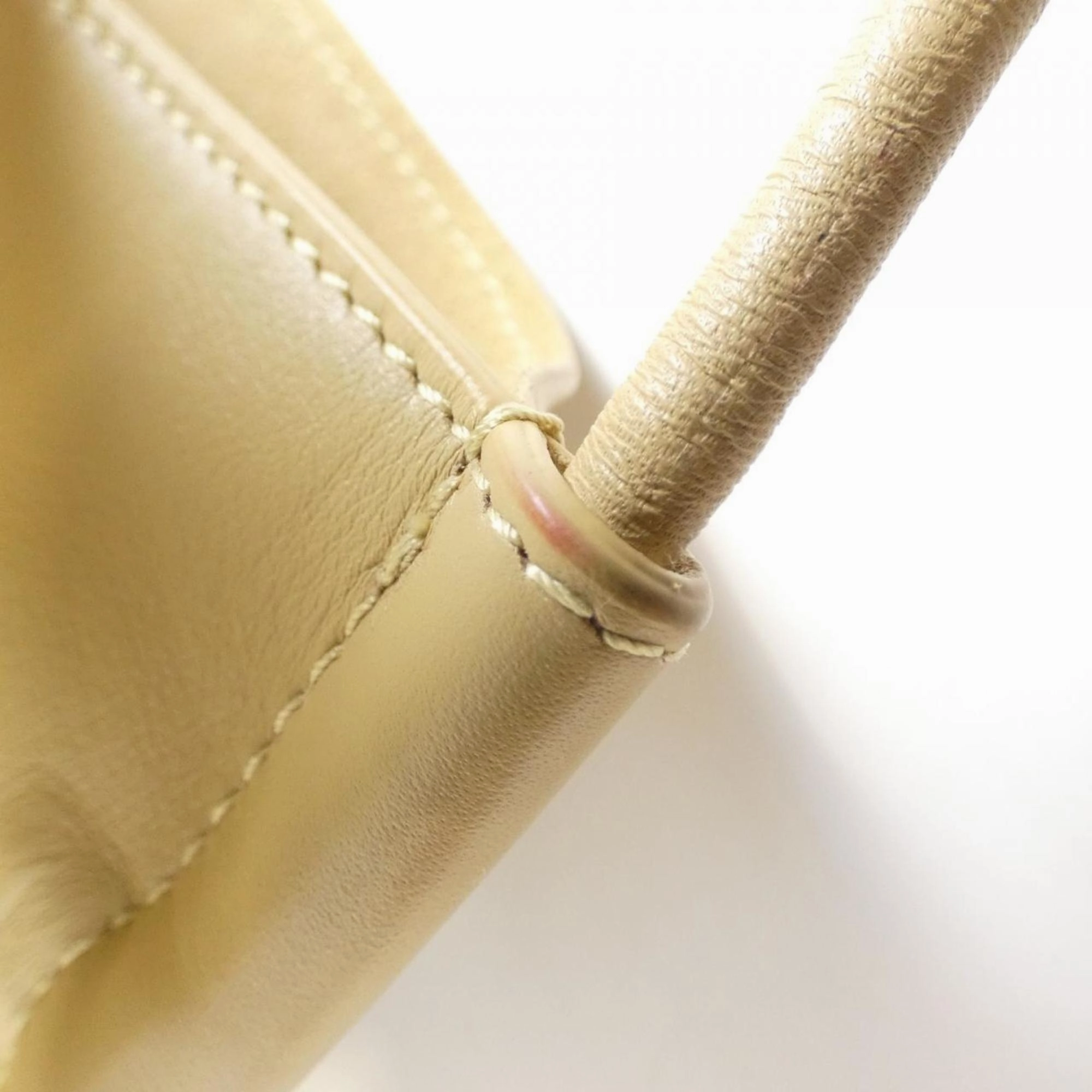 Bottega Veneta Leather Shoulder Bag (Pre-Owned)