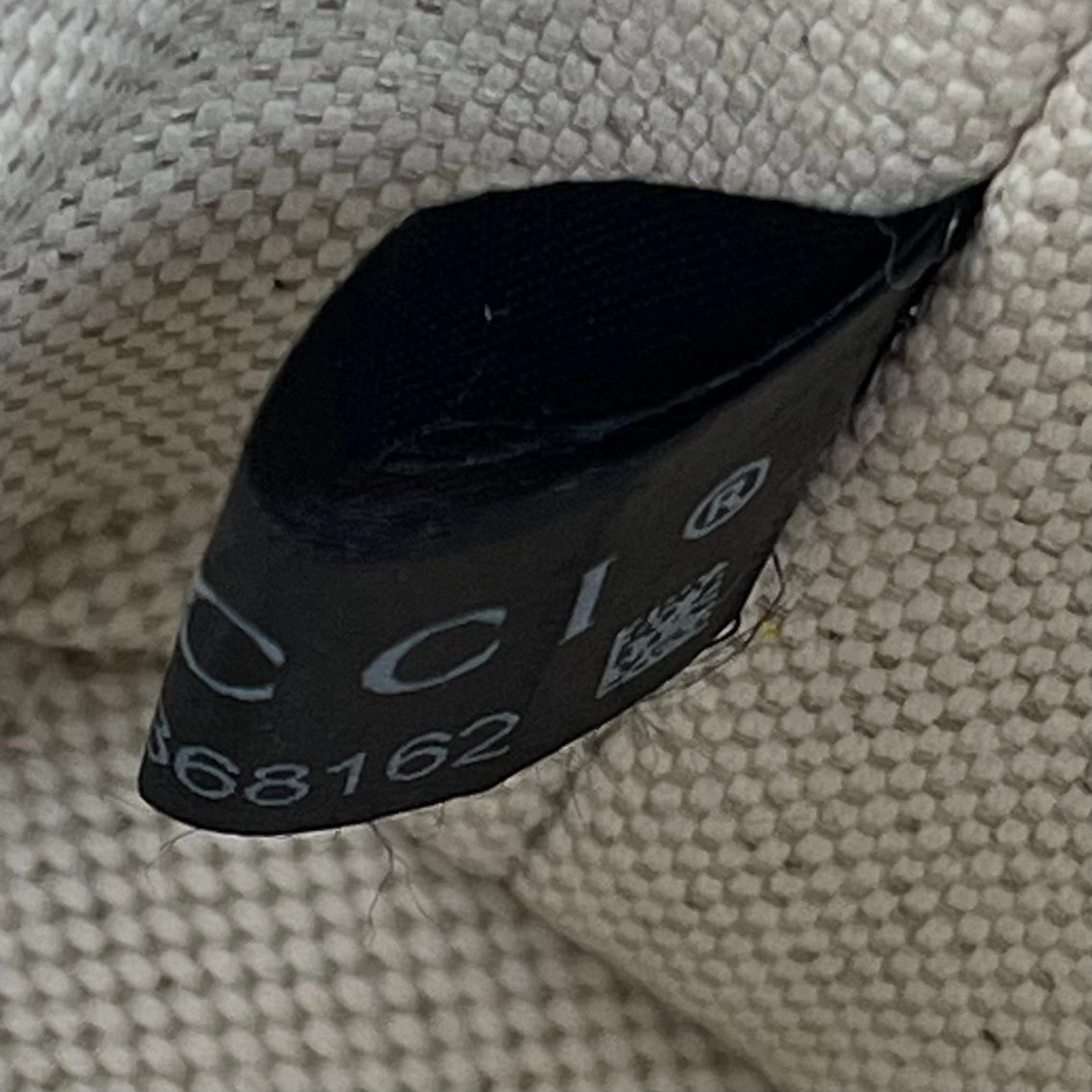 Brandnew Gucci Interlocking GG Supreme 2 in 1 Crossbody / Clutch