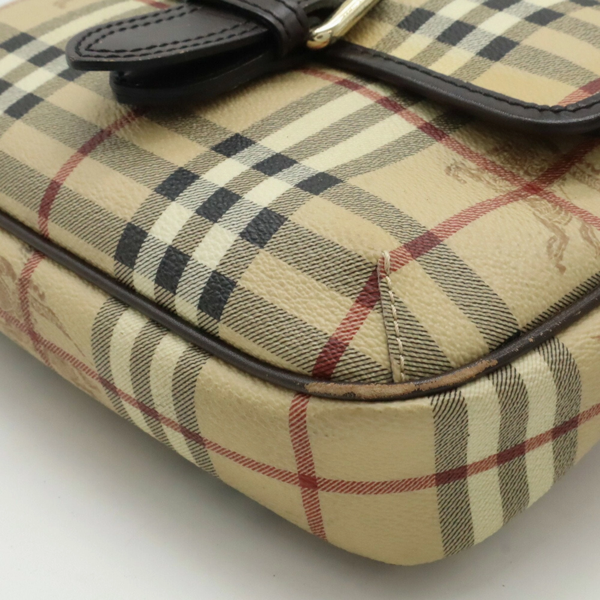 Burberry    Pvc Leather Pochette Shoulder Bag (Pre-Owned)