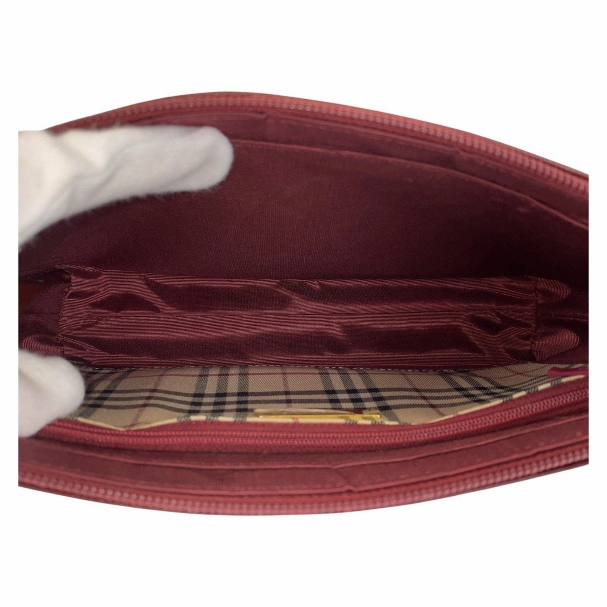 Burberry Leather Shoulder Bag (Pre-Owned)