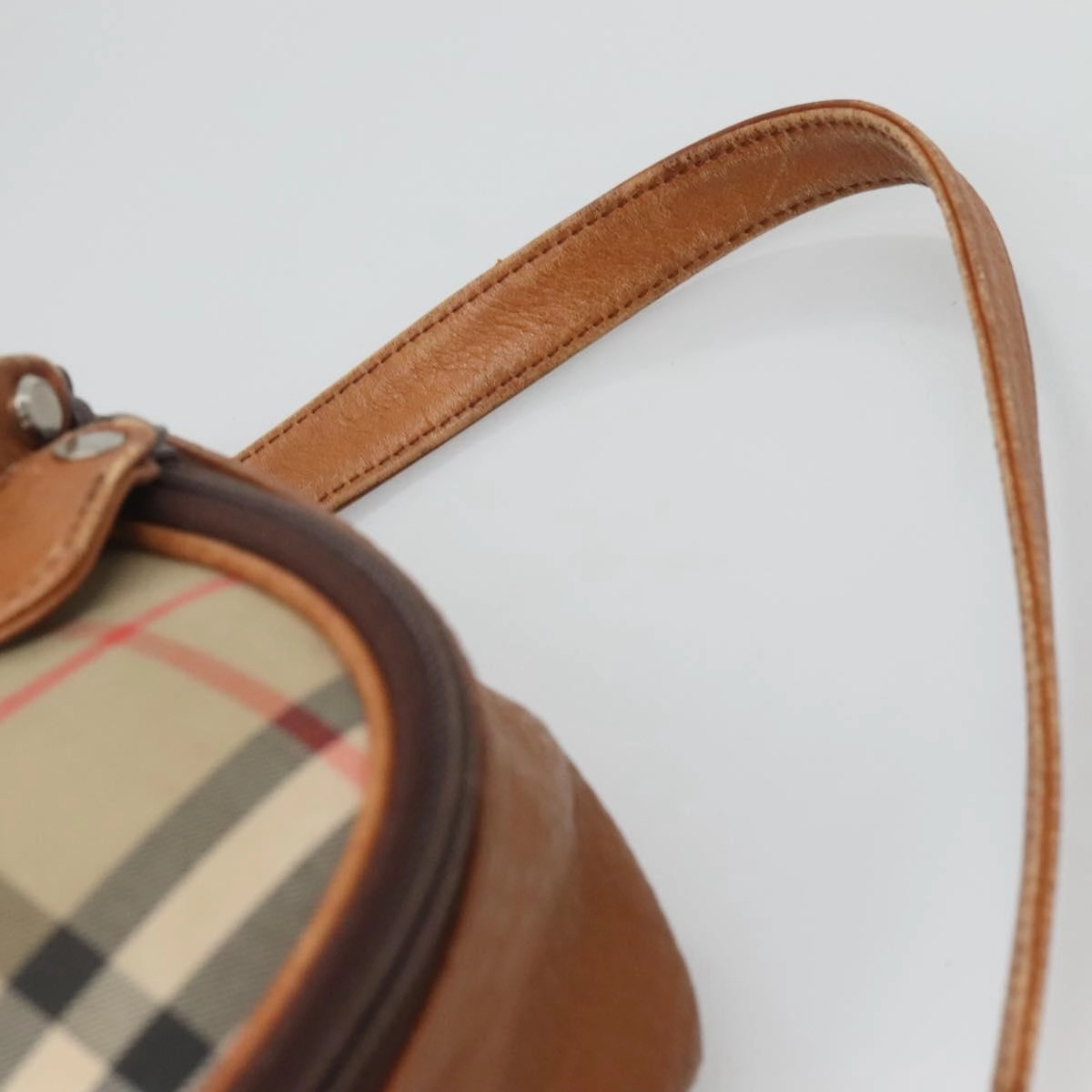 Burberry Nova Check Canvas Shoulder Bag (Pre-Owned)
