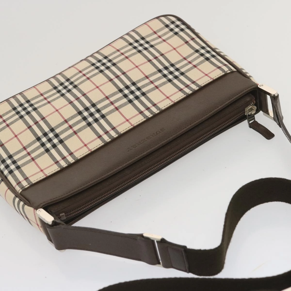 Burberry Nova Check  Canvas Shoulder Bag (Pre-Owned)