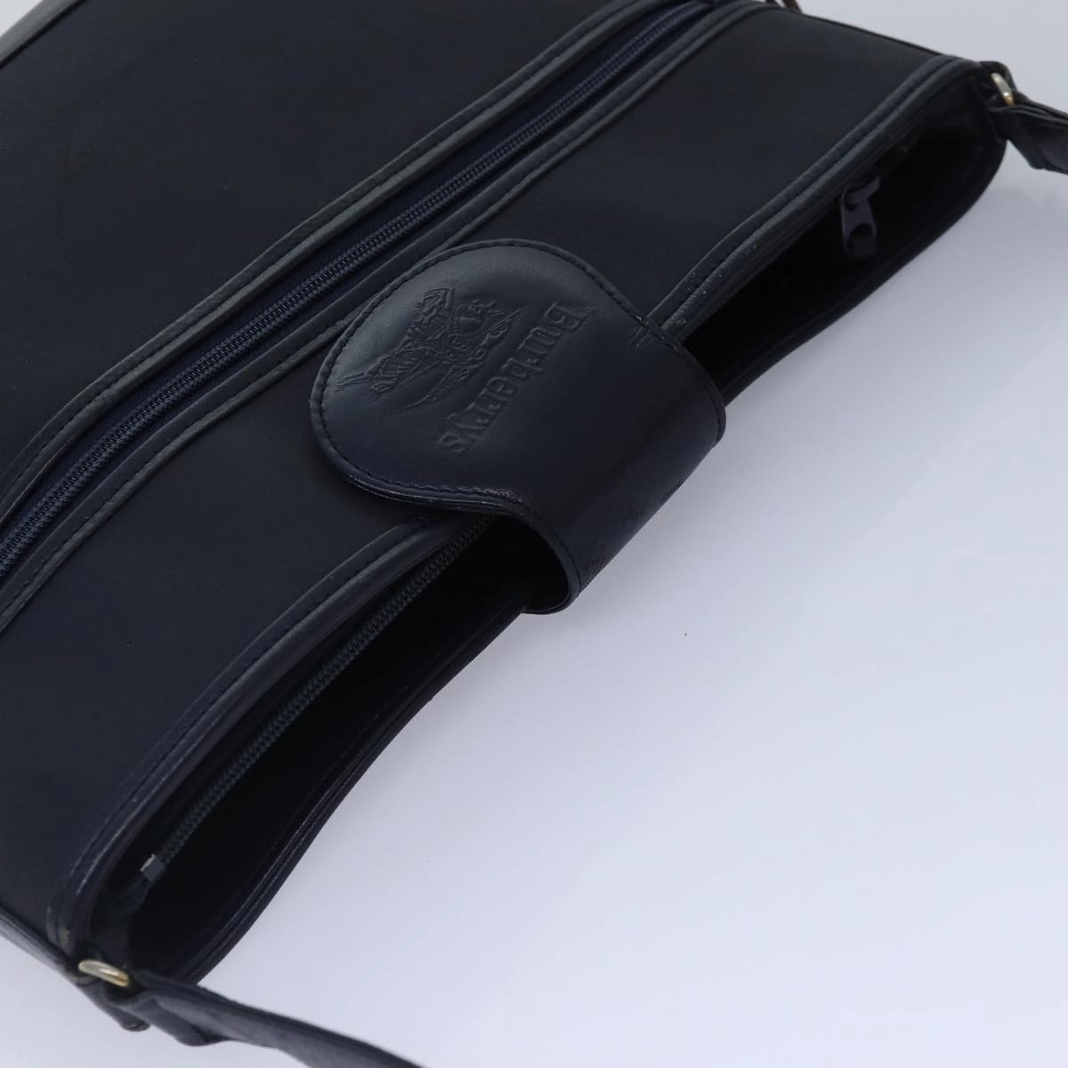 Burberry  Synthetic Shoulder Bag (Pre-Owned)