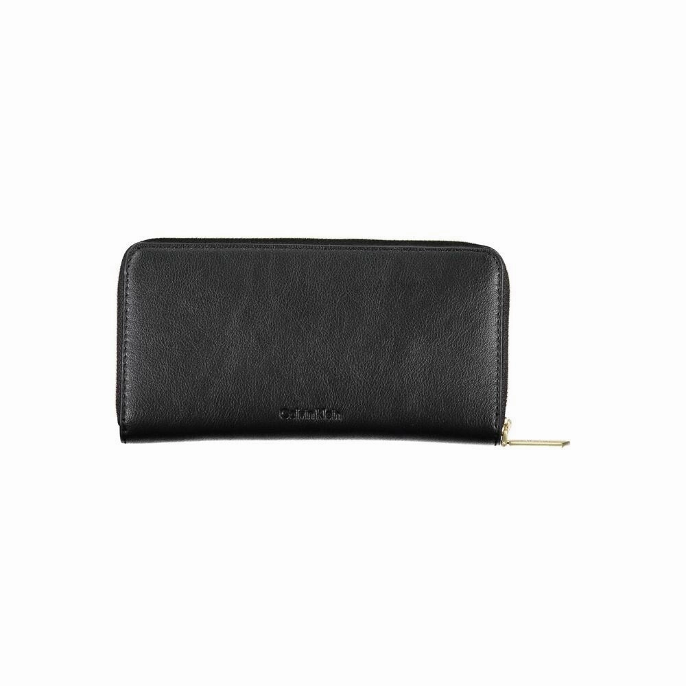 Calvin Klein Sleek RFID-Safe Wallet with Chic Women's Contrasts