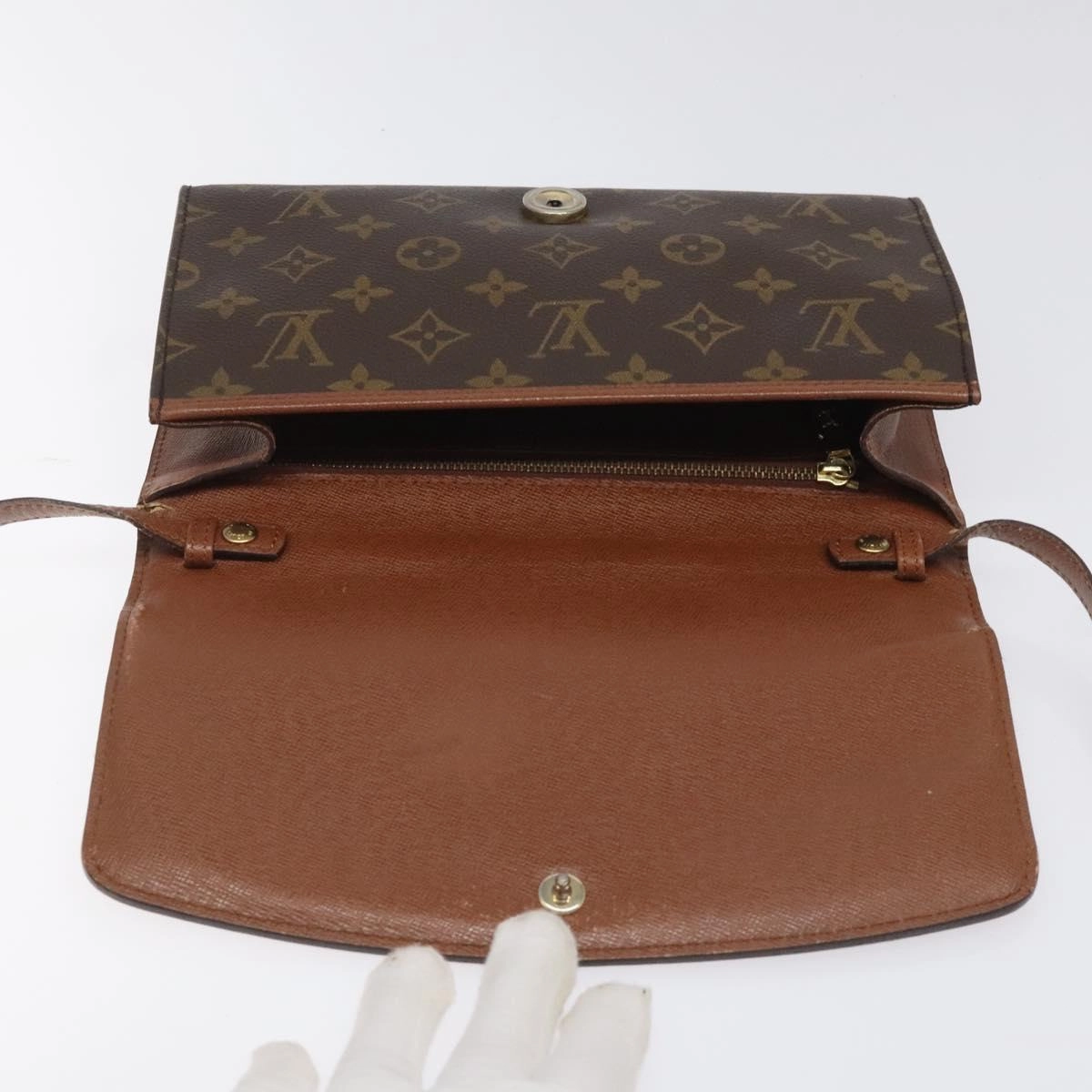 Canvas Shoulder Bag with Strap and Metal Fittings
