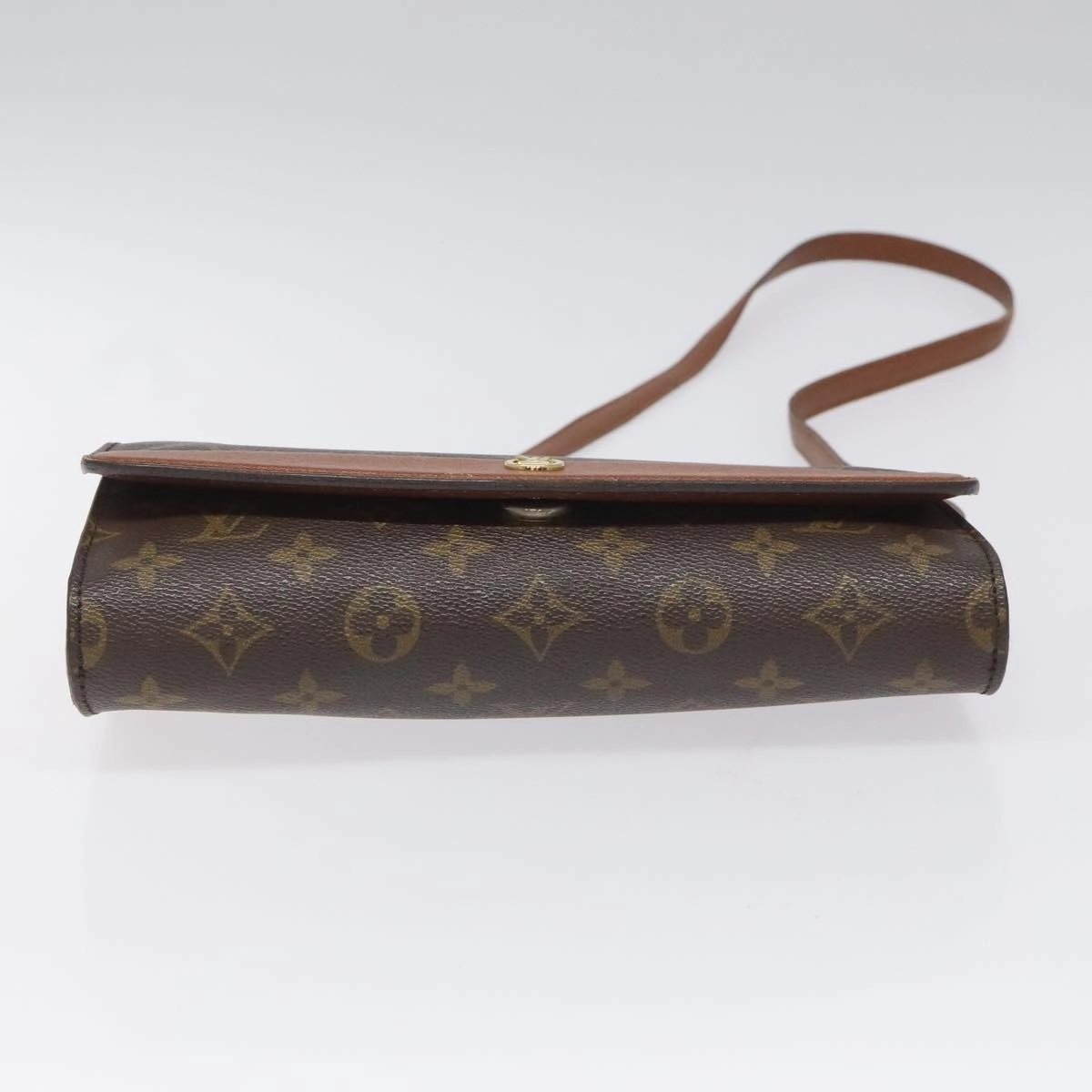 Canvas Shoulder Bag with Strap and Metal Fittings