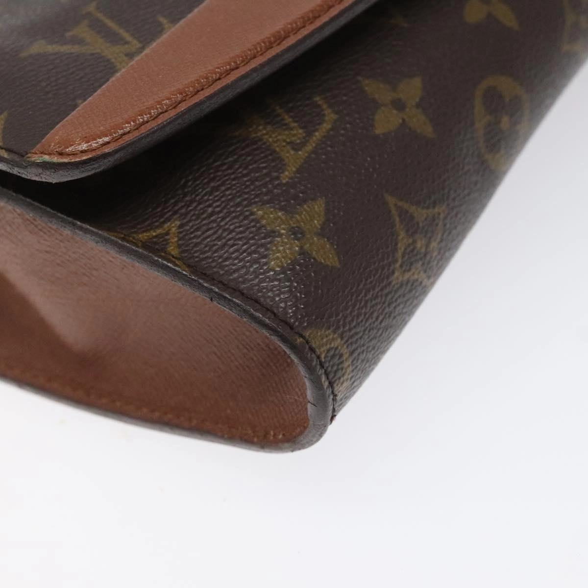 Canvas Shoulder Bag with Strap and Metal Fittings