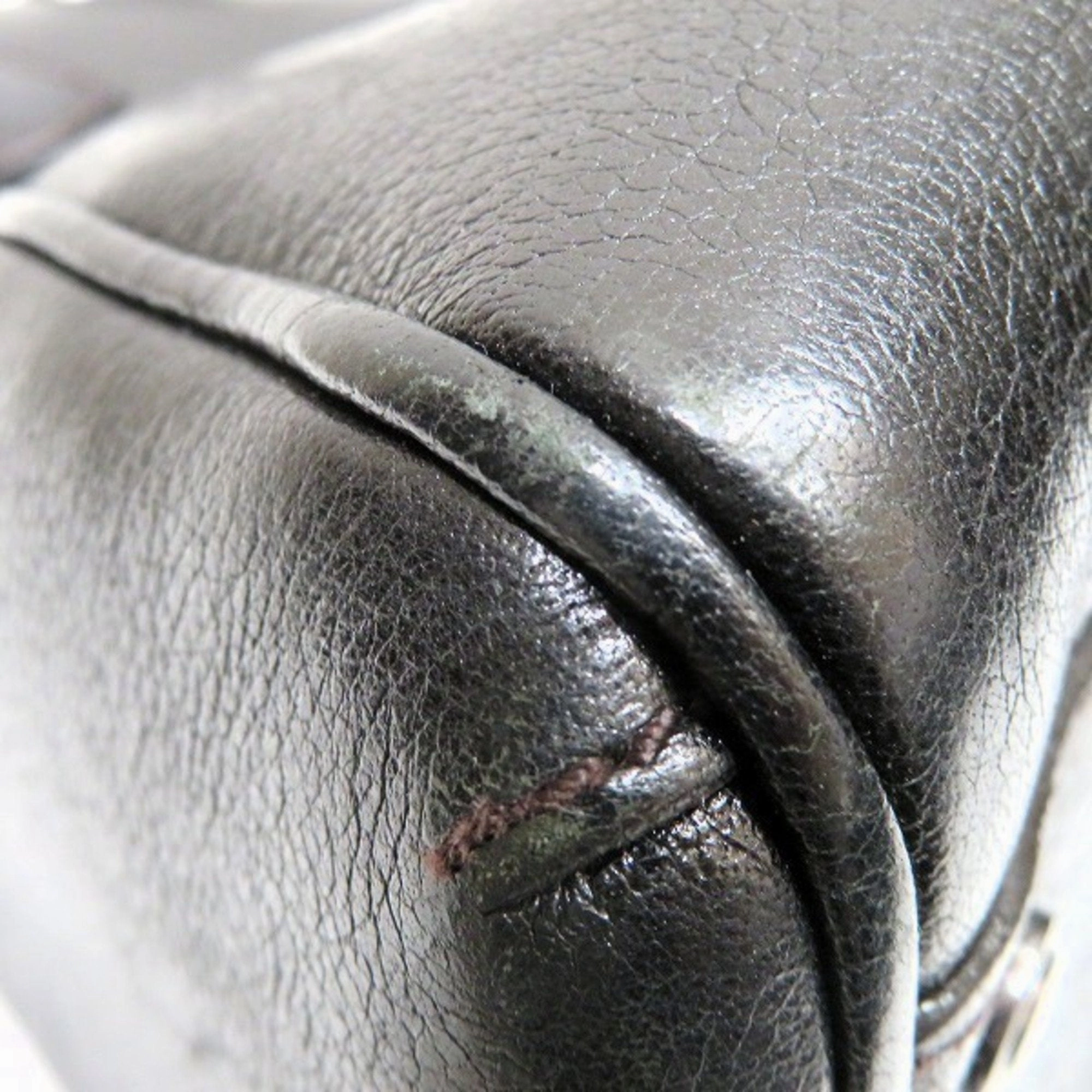 Cartier Leather Handbag Shoulder Bag (Pre-Owned)