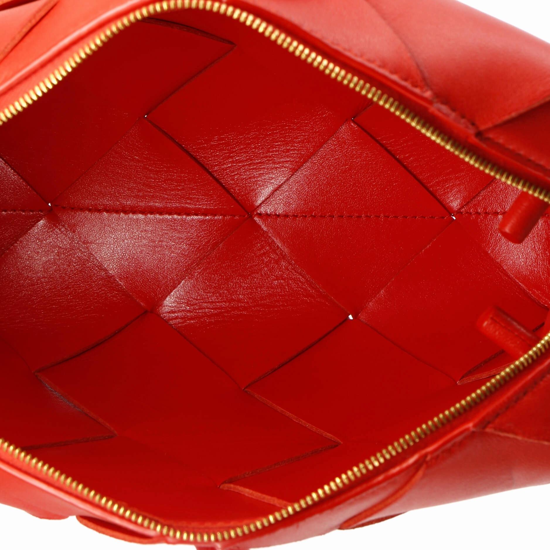 Cassette Camera Crossbody Bag Maxi Intrecciato Leather Small