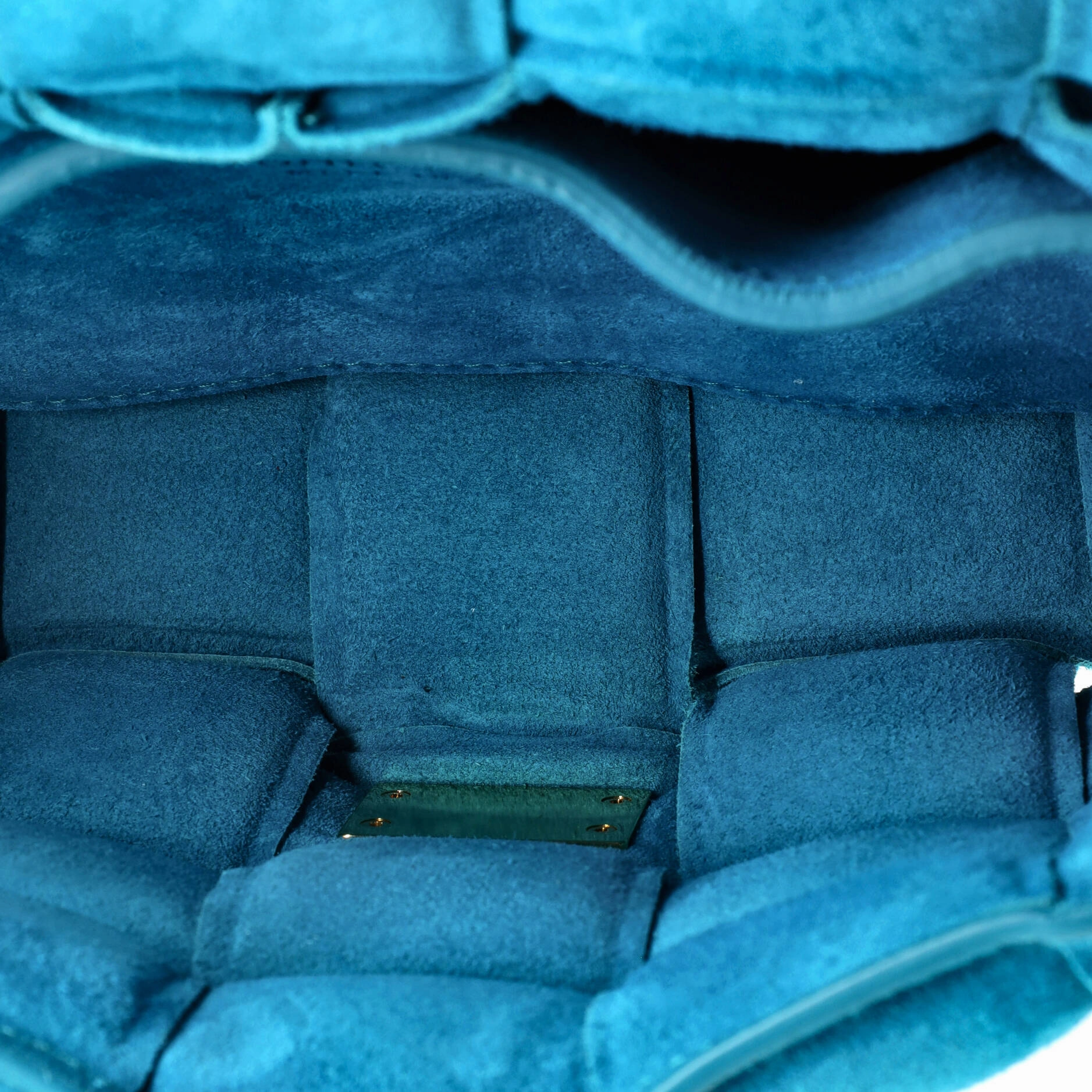 Cassette Chain Crossbody Bag Padded Maxi Intrecciato Suede