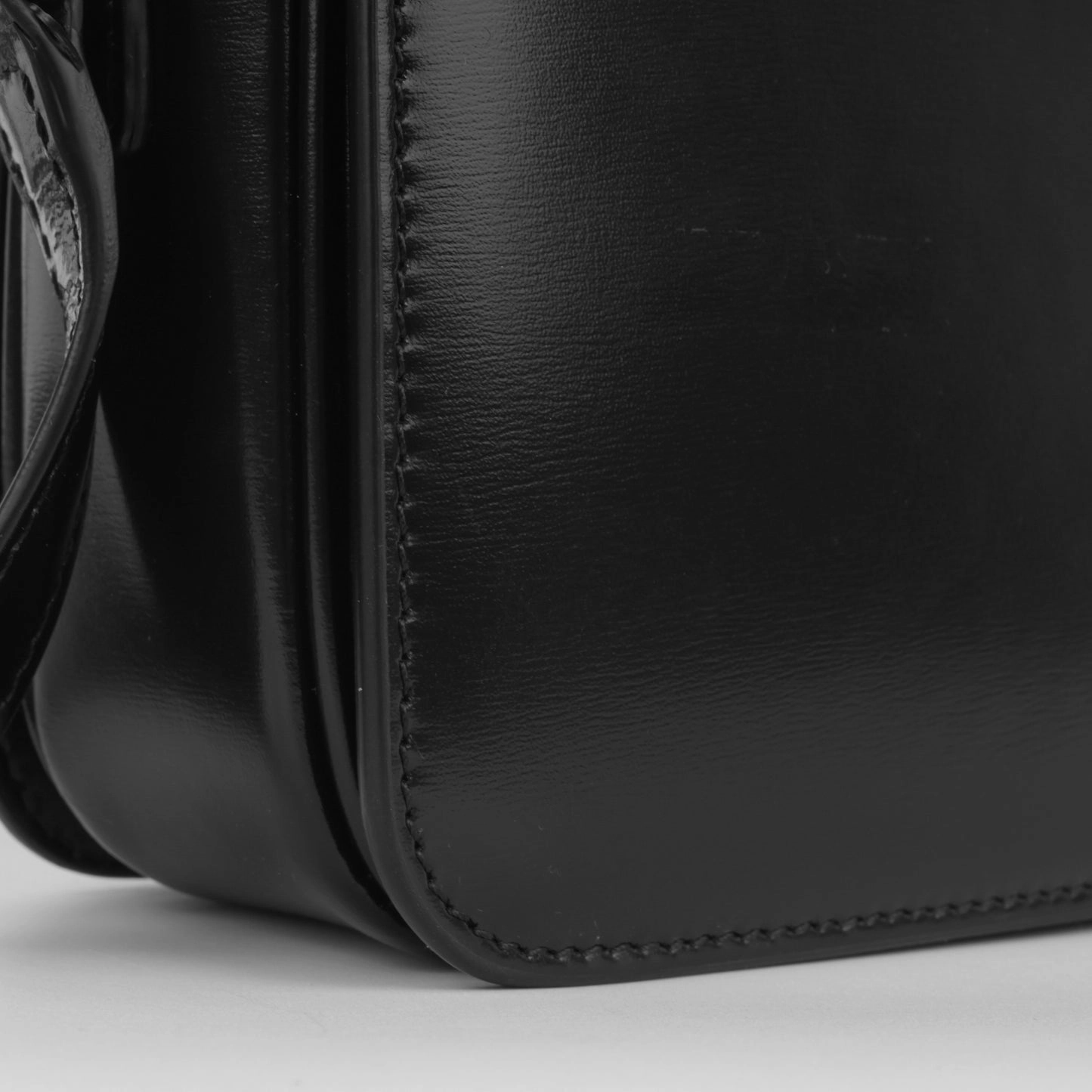 Celine - Teen Triomphe Bag - Black Shiny Calfskin GHW - Pre-Loved - 2023