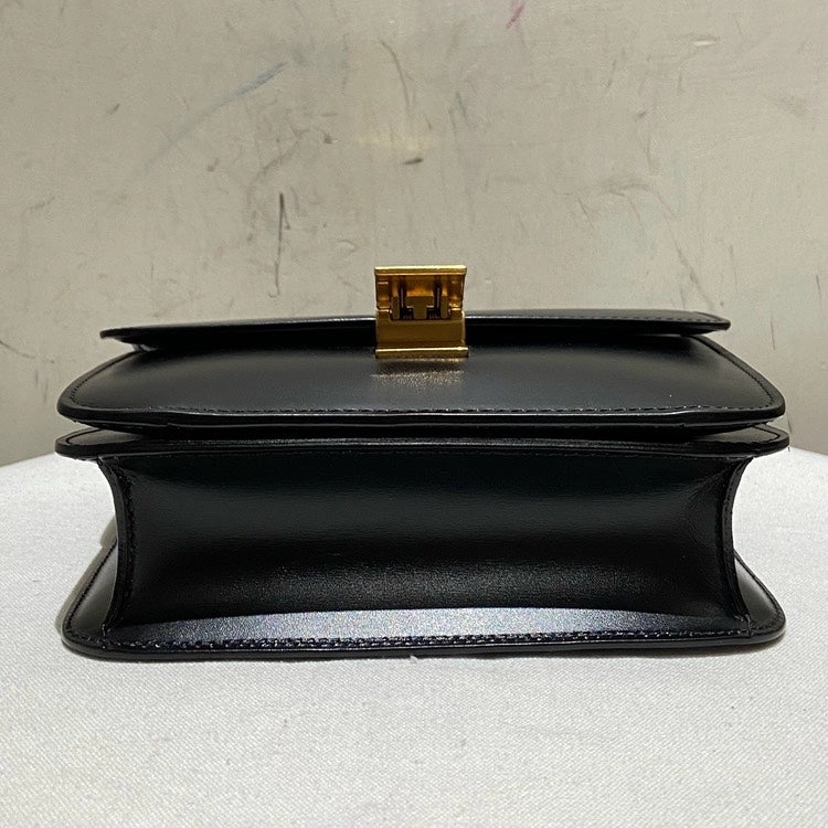 Celine Classic Box Shoulder Bag Black Leather Medium