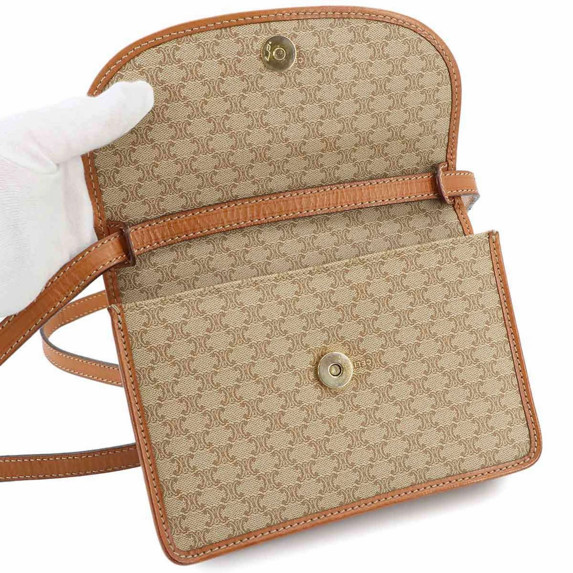 Celine  Pvc Leather Shoulder Bag (Pre-Owned)