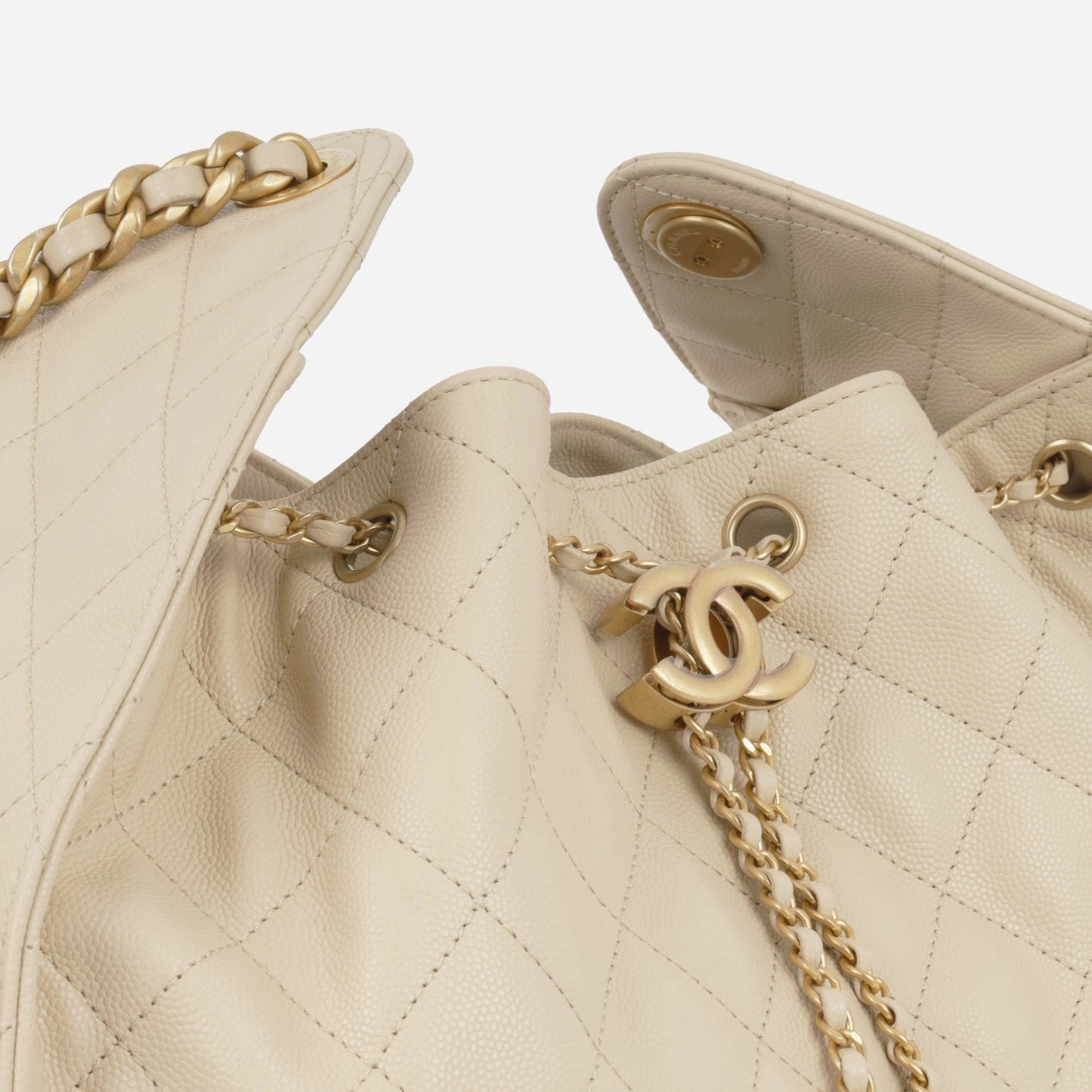 Chanel - Medium 25 Hobo - Beige Quilted Caviar AGHW - Pre-Loved - 2025