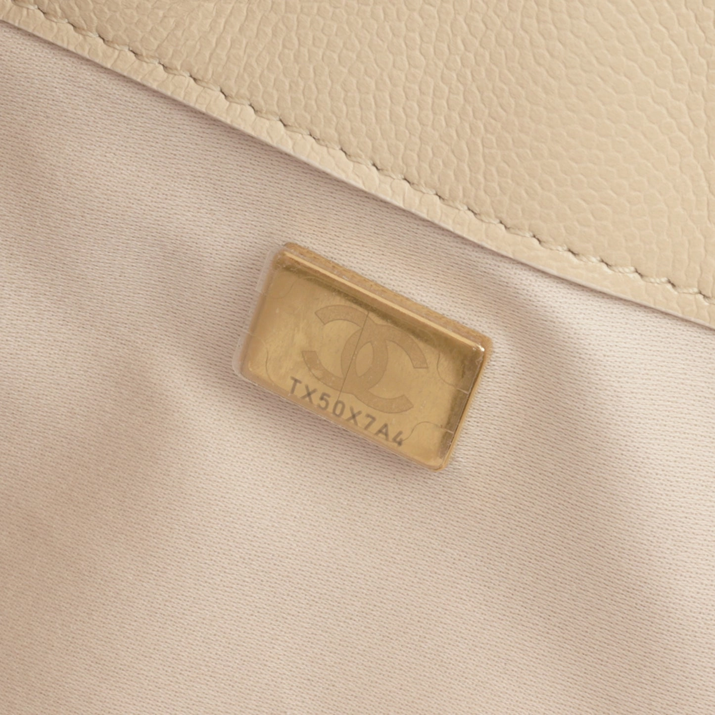 Chanel - Medium 25 Hobo - Beige Quilted Caviar AGHW - Pre-Loved - 2025