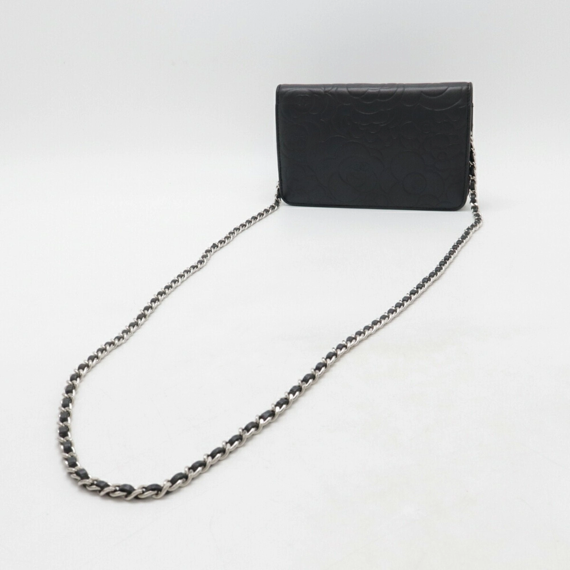 Chanel Camellia Leather Pochette Shoulder Bag (Pre-Owned)
