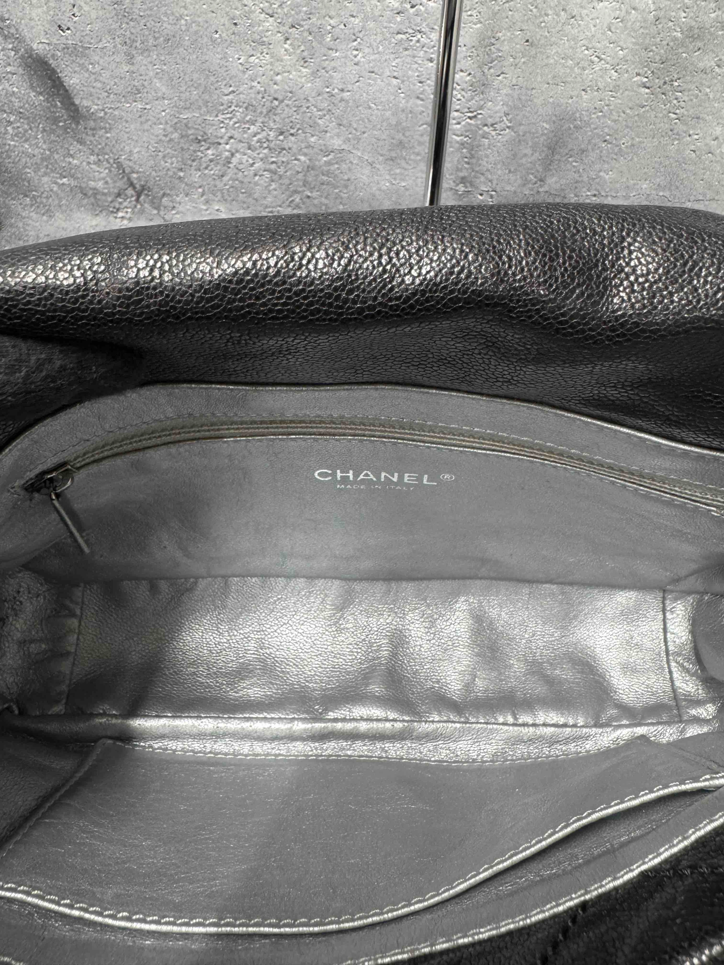 Chanel Caviar Flap Shoulder Bag Black Leather RE651342000