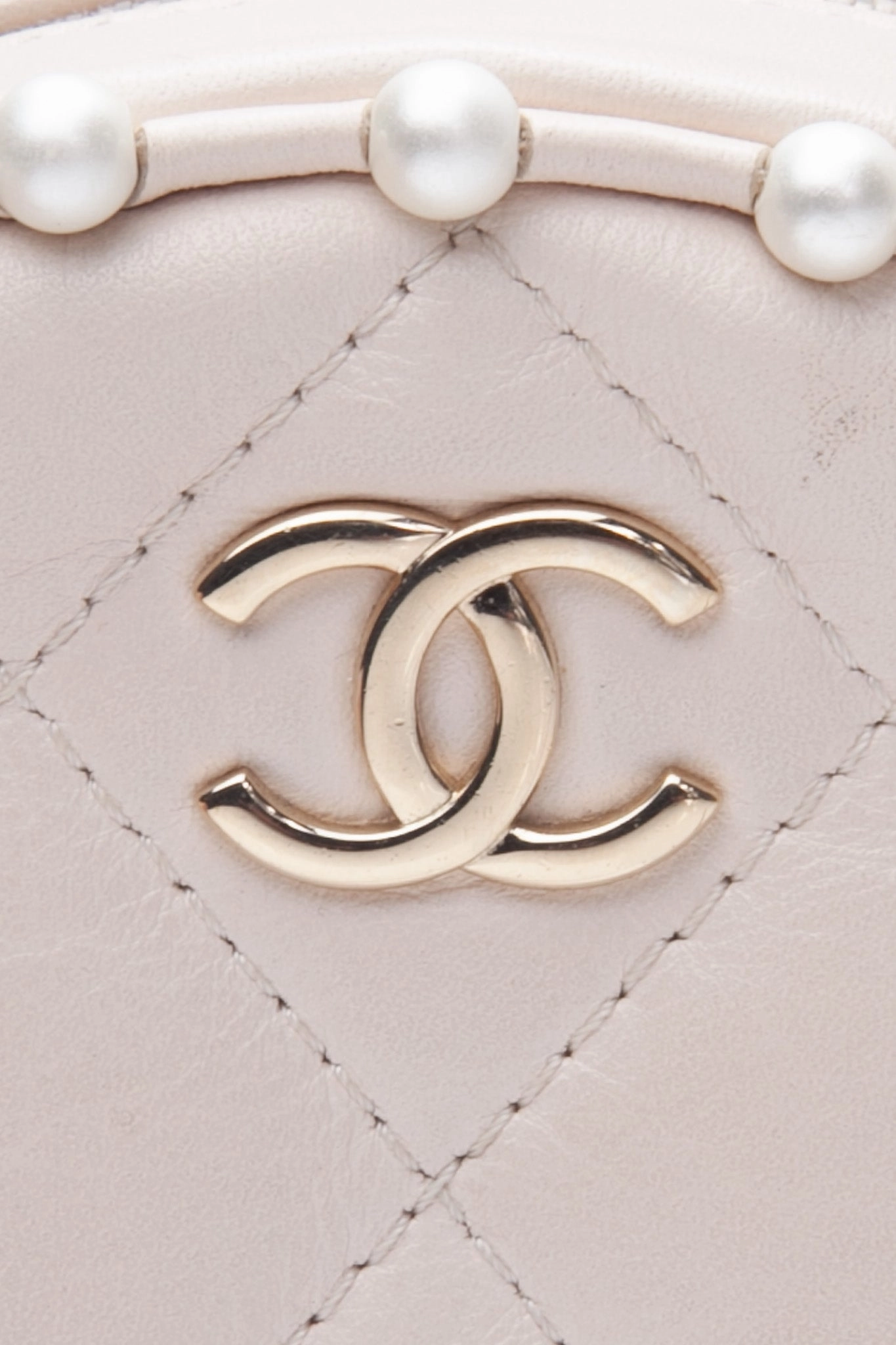 CHANEL Cream Calfskin Quilted Pearl Round Crossbody Bag