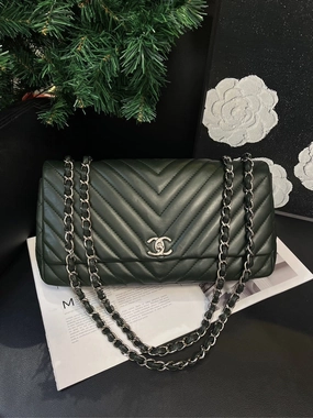 Chanel Dark Green Chevron One-Shoulder Crossbody Bag