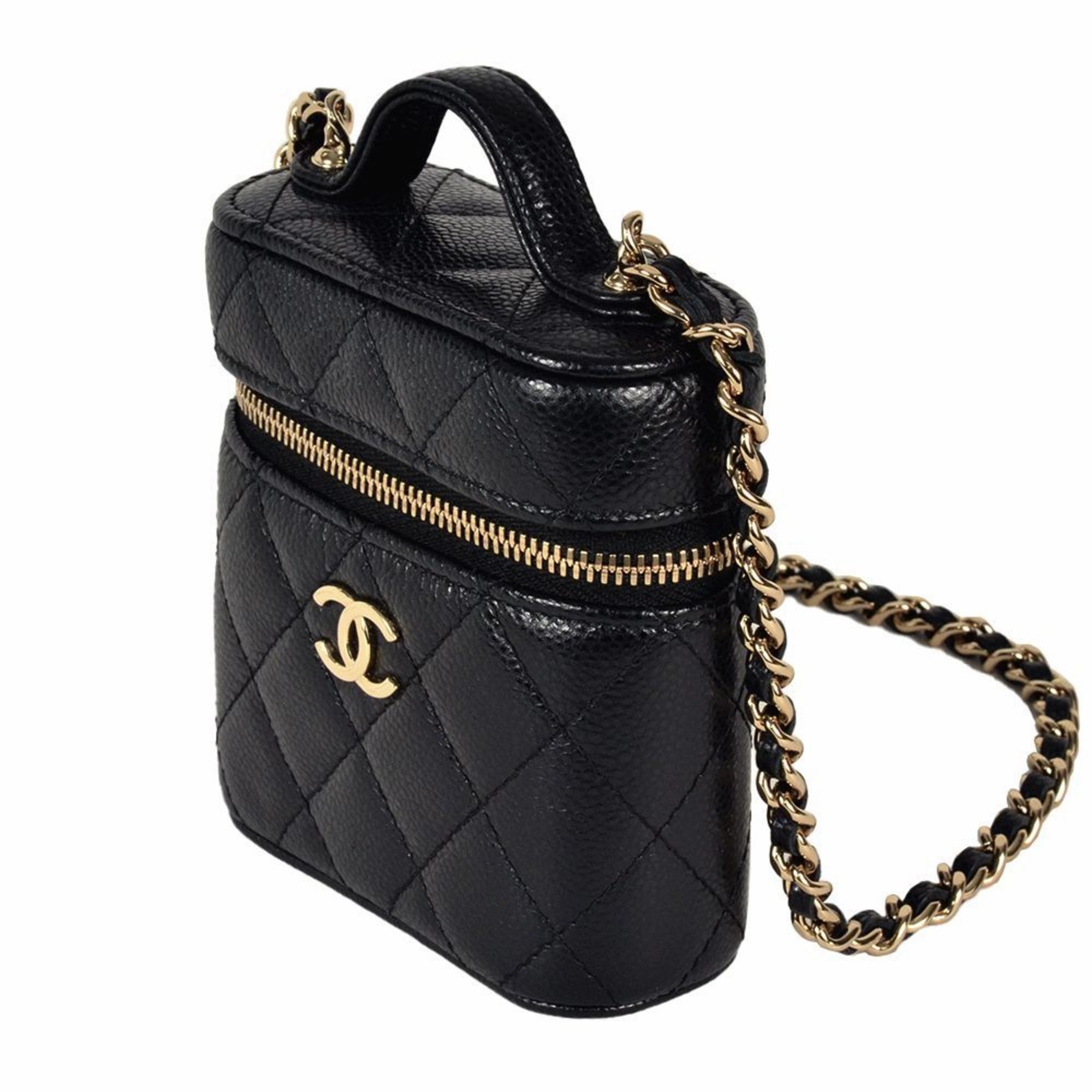 Chanel Grained Calfskin Shoulder Bag (Pre-Owned)