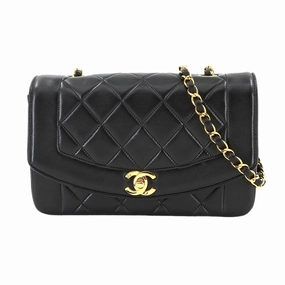 Chanel Leather Shoulder Bag (Pre-Owned)