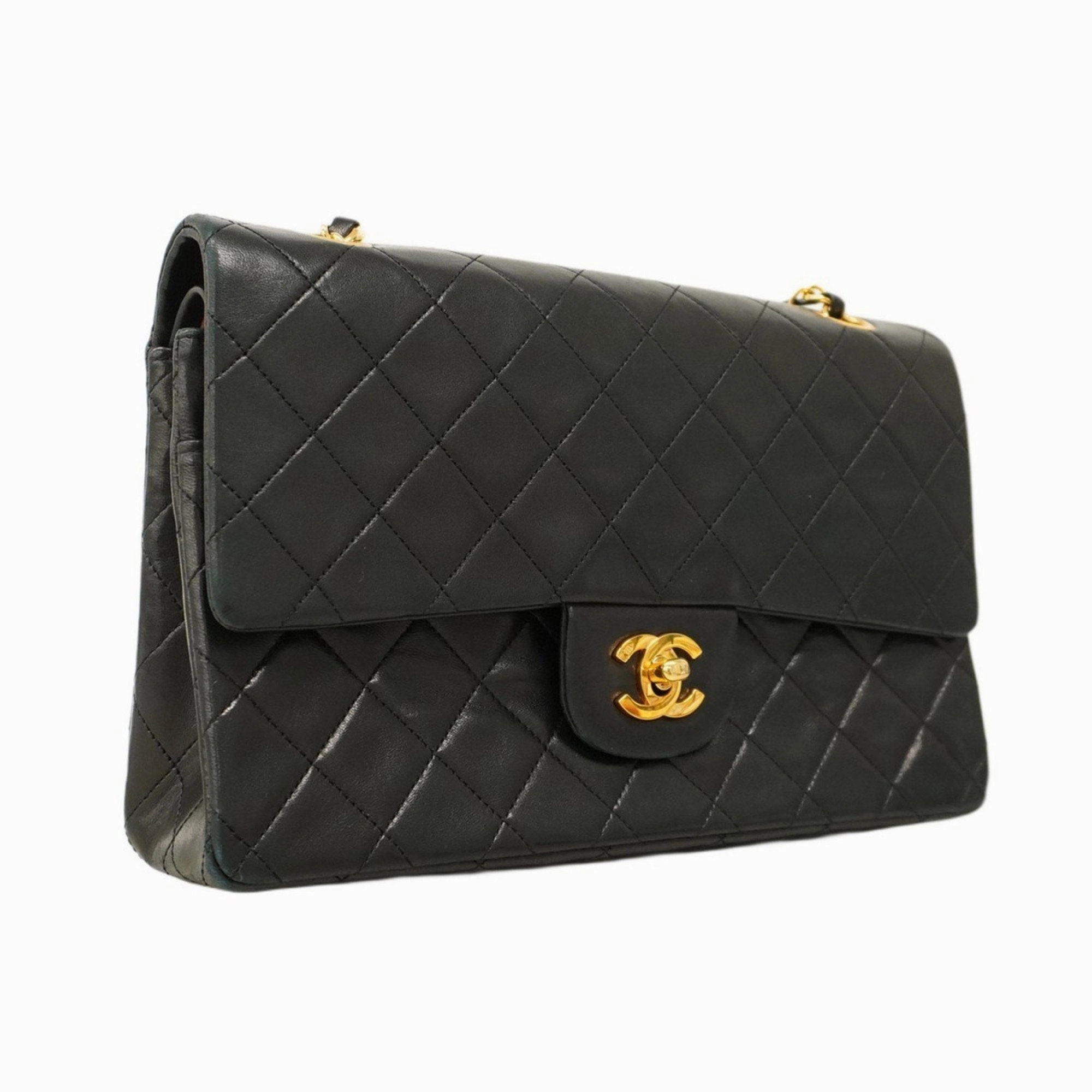 Chanel Leather Shoulder Bag (Pre-Owned)