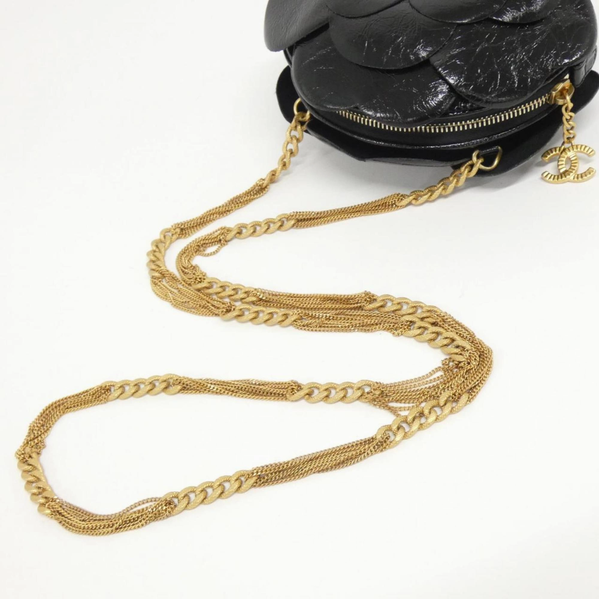 Chanel Leather Shoulder Bag (Pre-Owned)