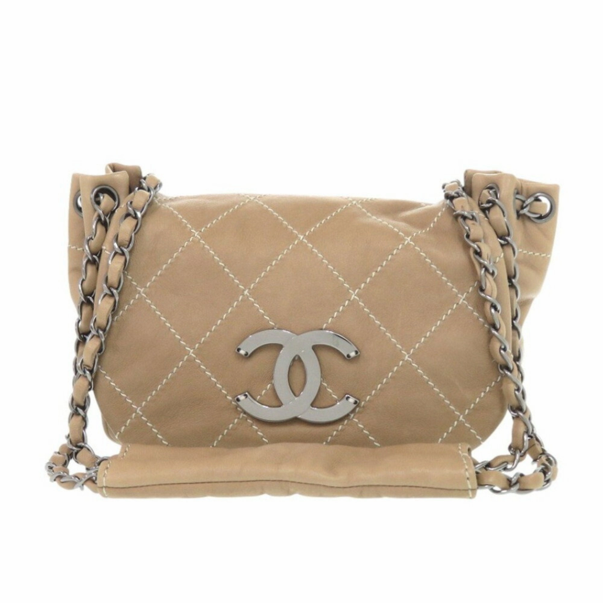 Chanel Leather Shoulder Bag (Pre-Owned)
