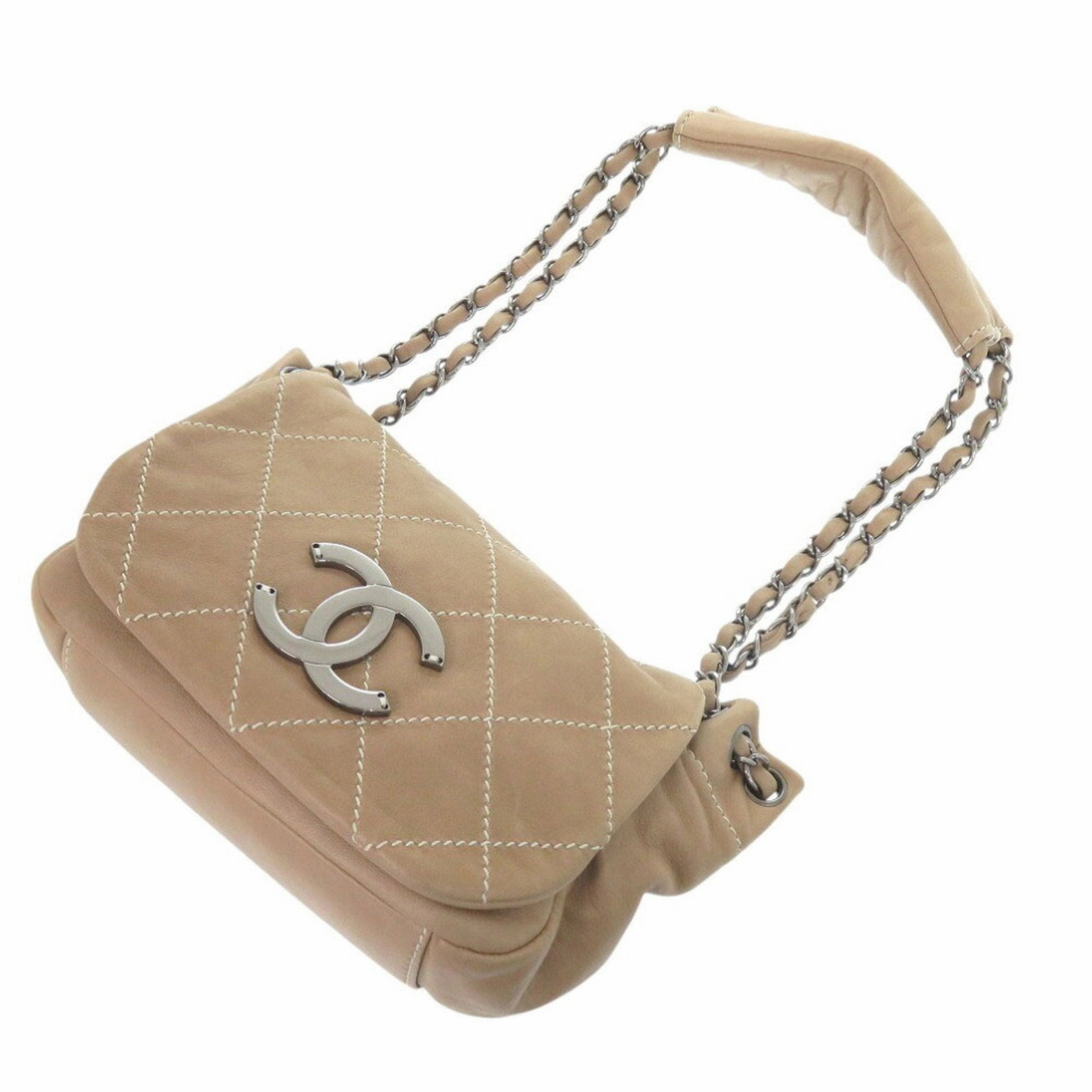 Chanel Leather Shoulder Bag (Pre-Owned)