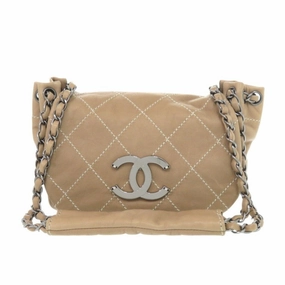Chanel Leather Shoulder Bag (Pre-Owned)