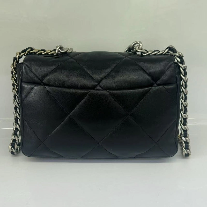Chanel Preloved Chanel19 Bag Black Crossbody with Microchips HY127