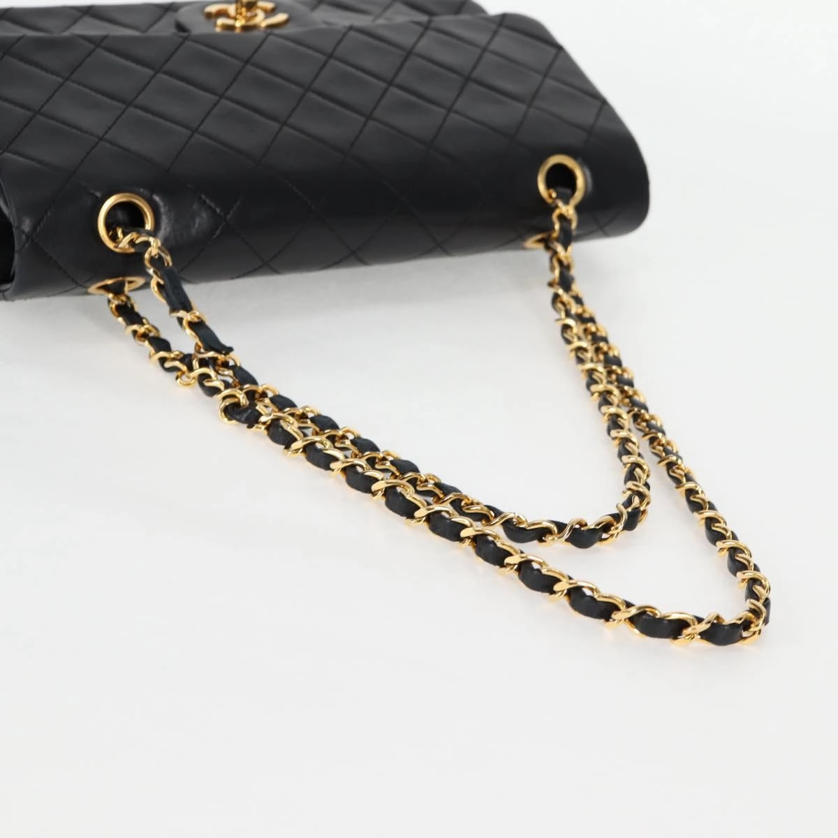 Chanel Timeless Leather Shoulder Bag (Pre-Owned)